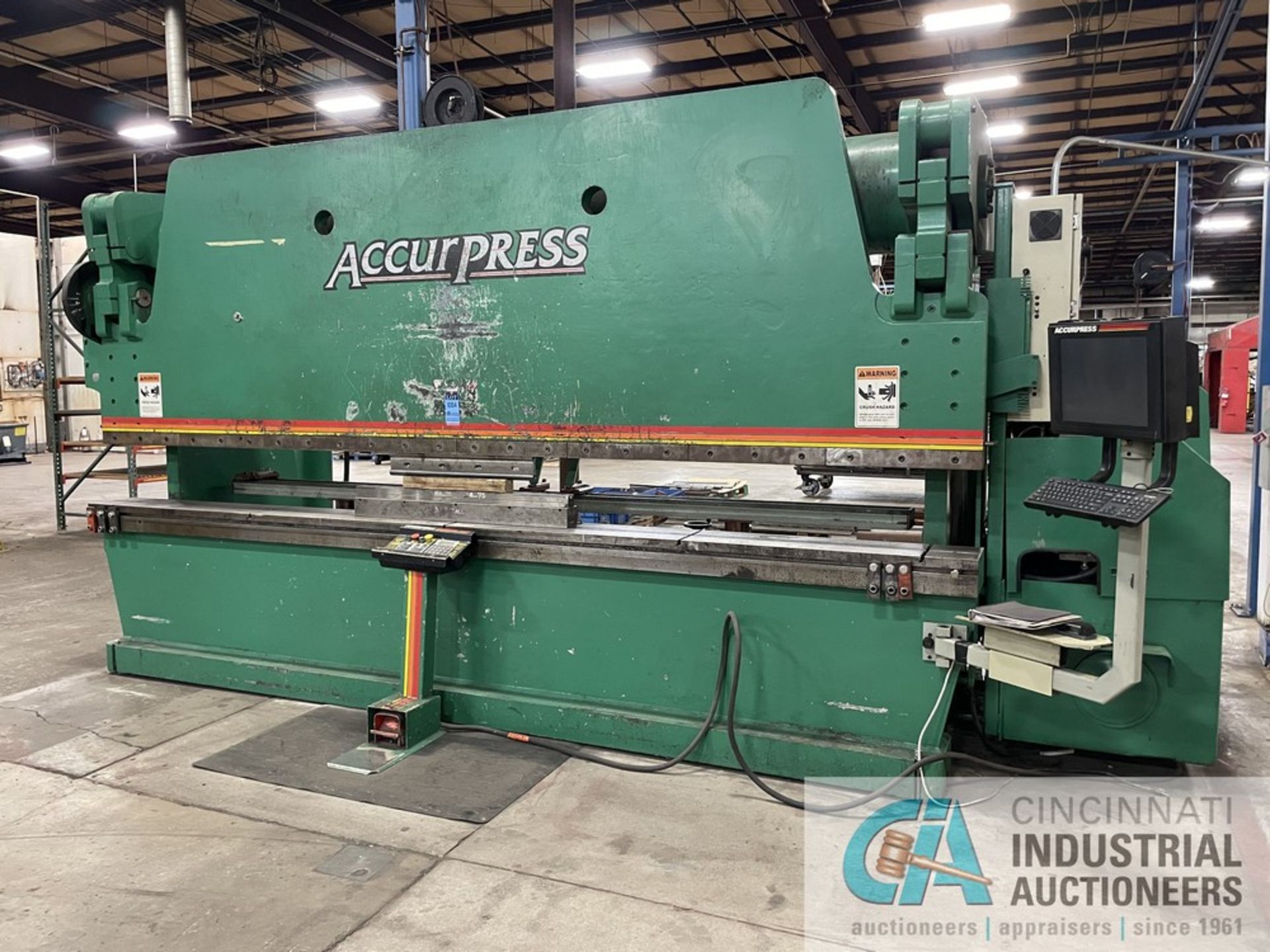 400 TON X 16' ACCURPRESS MODEL 740016 2-AXIS CNC HYDRAULIC PRESS BRAKE; S/N 8652, 14' OVERALL LENGTH - Image 2 of 11