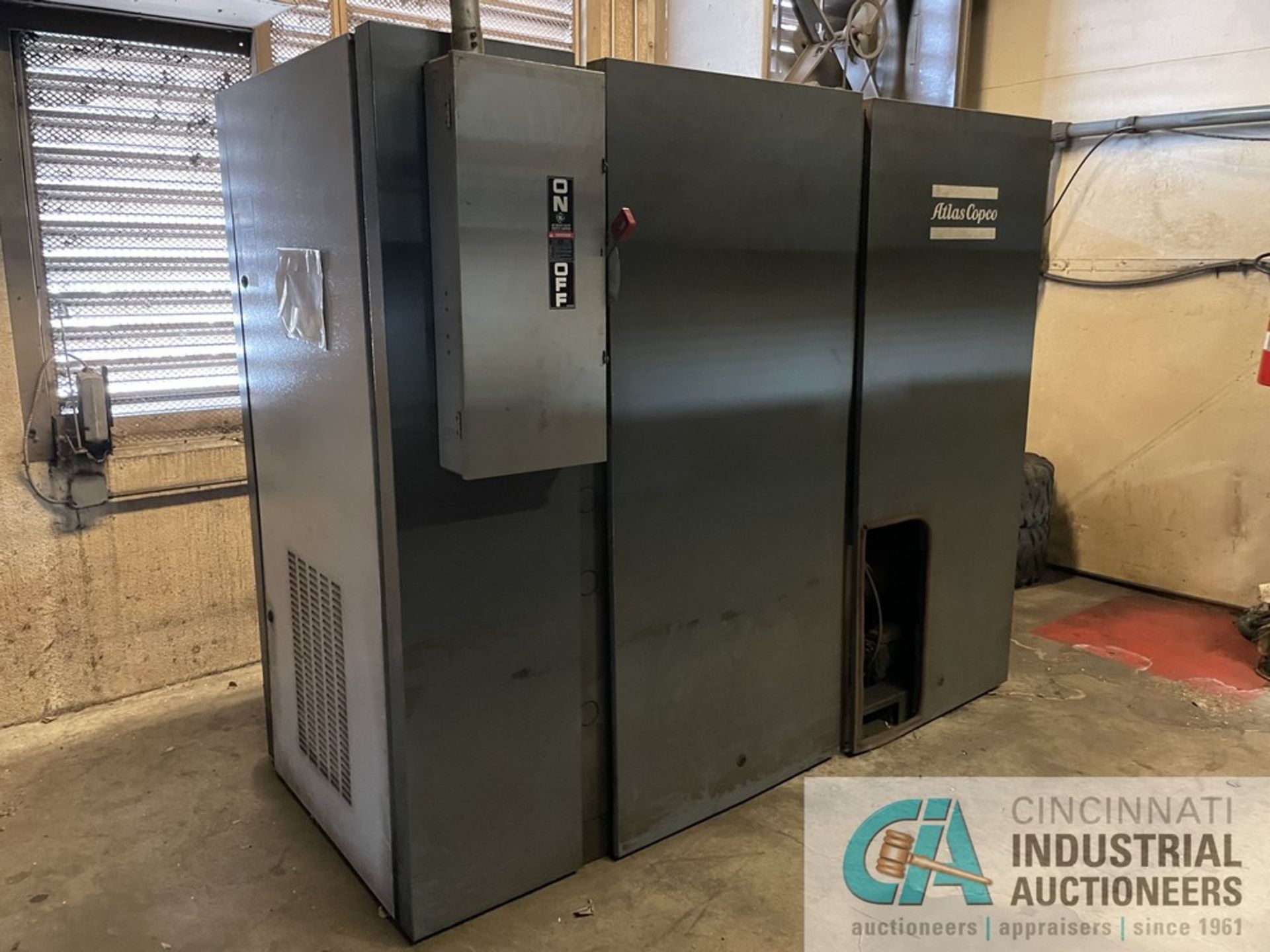 100 HP ATLAS COPCO MODEL GA75 PLUS FF ROTARY SCREW AIR COMPRESSOR; S/N AP1604480 - Image 4 of 5