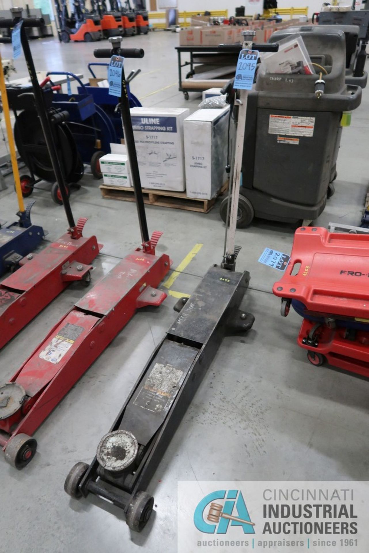 5 TON LONG CHASSIS FLOOR JACK