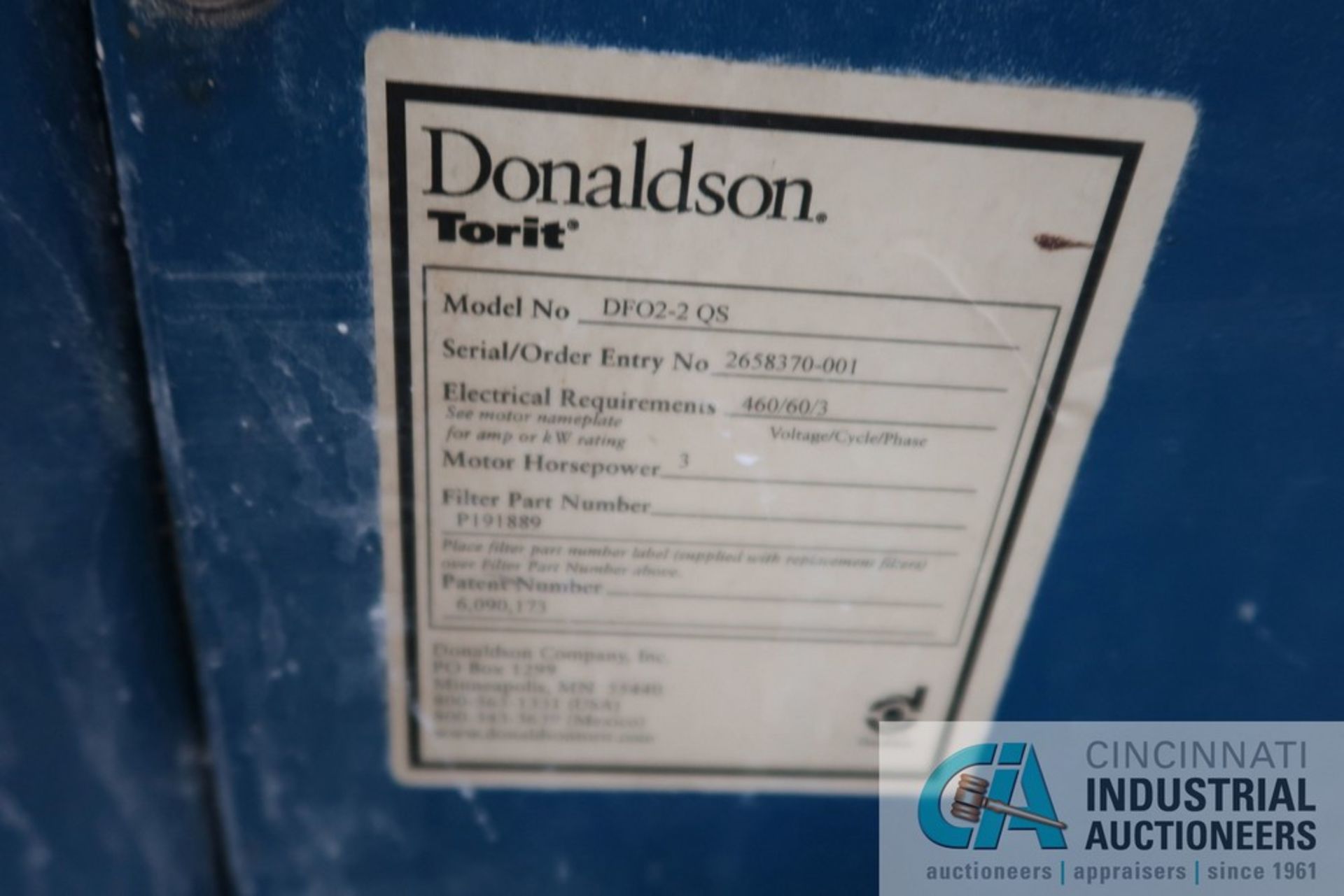 TORIT DONALDSON MODEL DF02-2QS DUST COLLECTOR; S/N 2658370-001, DELTA P CONTROL, 2-FILTER - Image 5 of 5