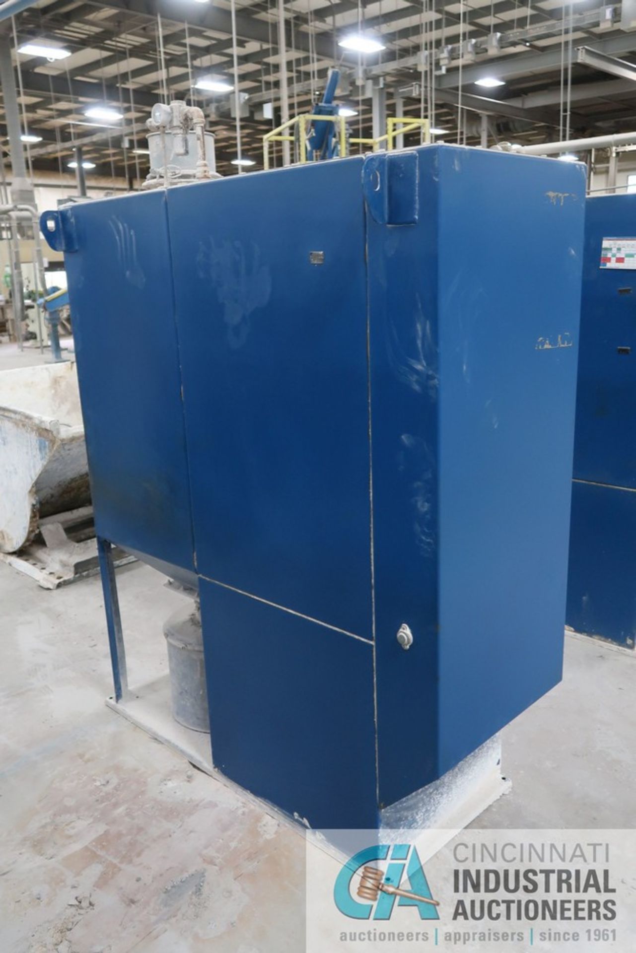 TORIT DONALDSON MODEL DF02-2QS DUST COLLECTOR; S/N 2658370-004, DELTA P CONTROL, 2-FILTER - Image 2 of 5