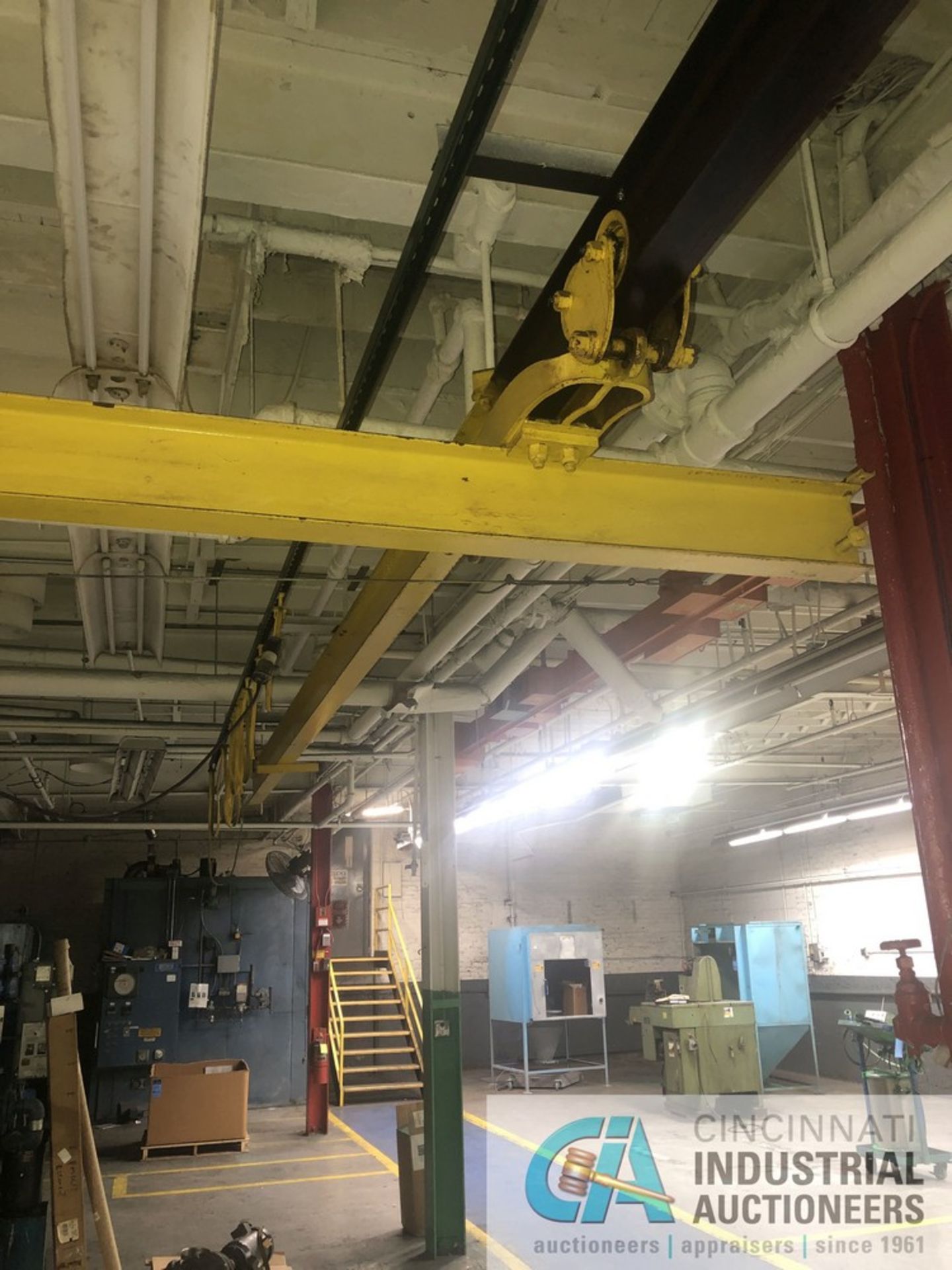 500 LB. UNDERSLUNG CRANE SYSTEM: 15' X 36' LIFT AREA; 80" UNDER HOOK; CONSISTING OF: 1/2 TON - Image 4 of 10