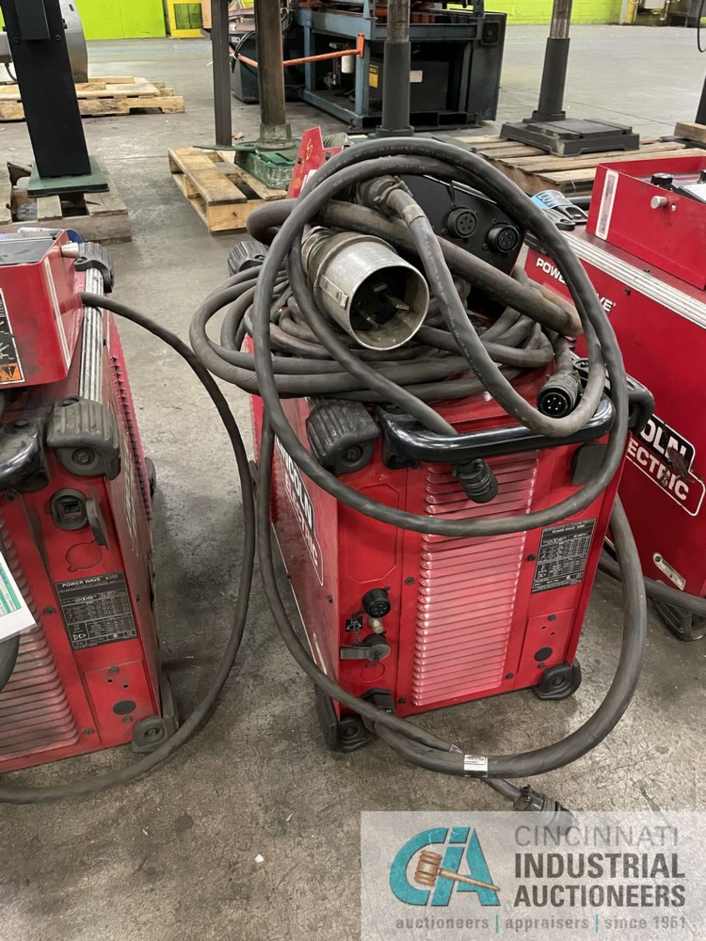 350 AMP LINCOLN S350 POWER WAVE ADVANCED PROCESS WELDER S/N U1180124052, WITH POWER FEED - Image 2 of 5