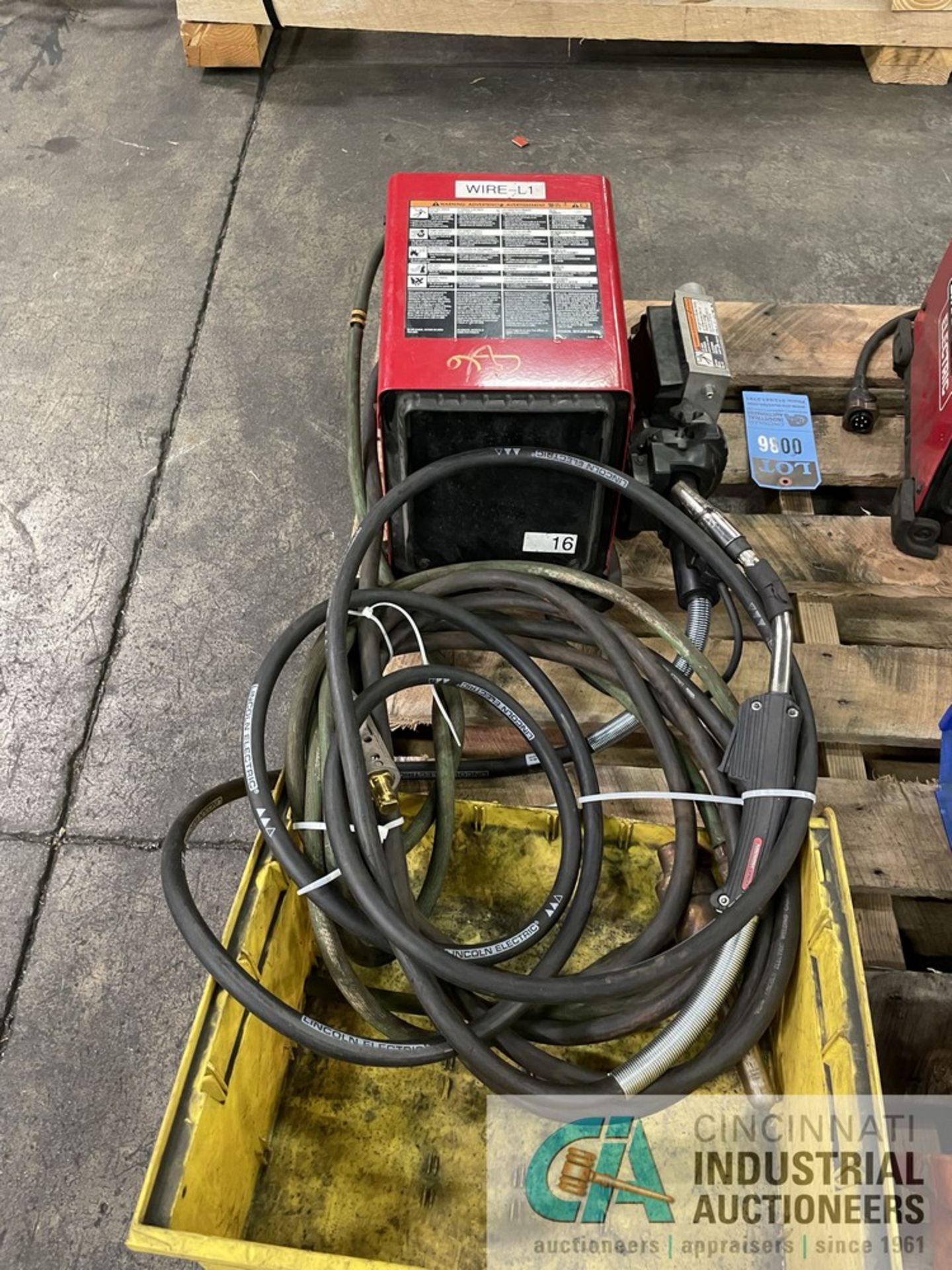 PALLET OF (2) POWER WIRE FEEDERS WITH LEADS S/N U1180305615 AND S/N U1180300361 - Image 5 of 6