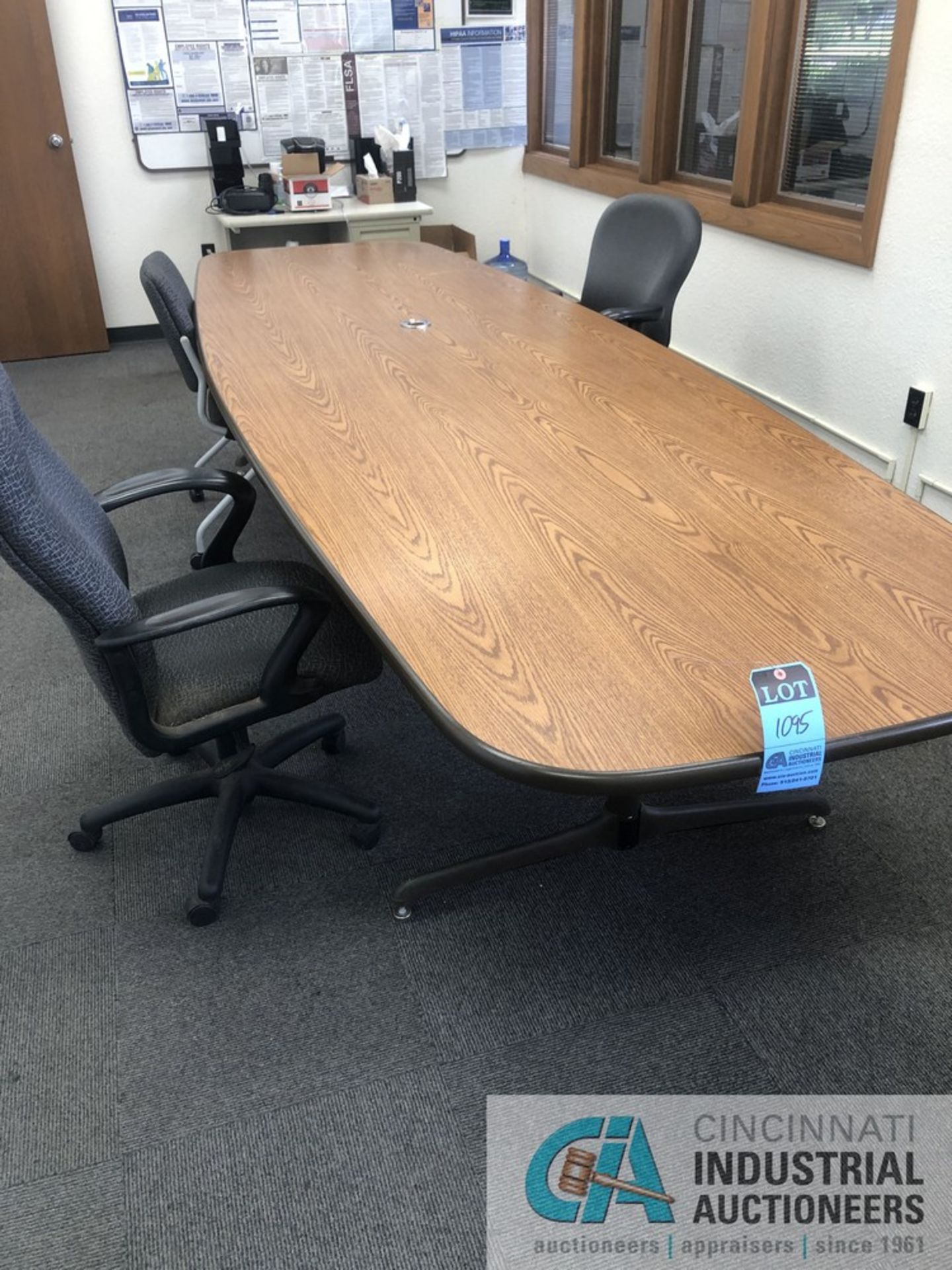 7ONFERENCE ROOM TABLE