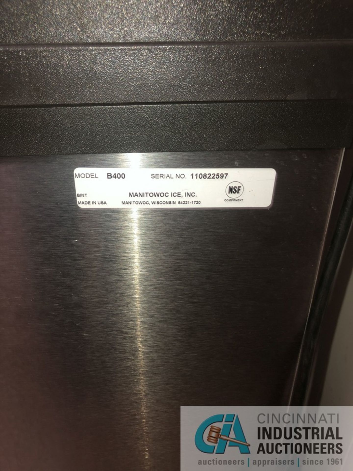 MANITOWOC MODEL B400 ICE MAKER: S/N: 110822597 - Image 6 of 7