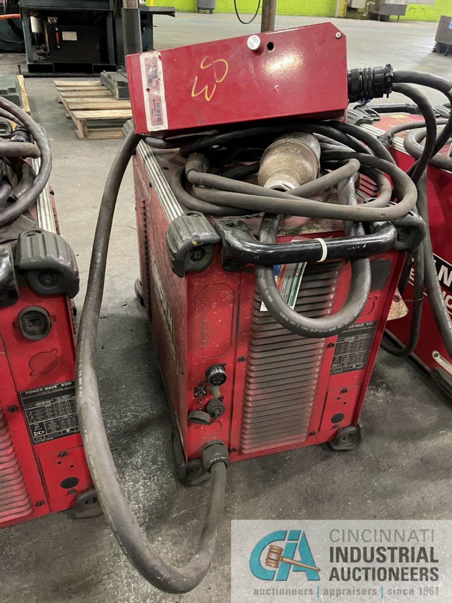 350 AMP LINCOLN S350 POWER WAVE ADVANCED PROCESS WELDER S/N U1130706852, WITH POWER FEED - Image 2 of 5