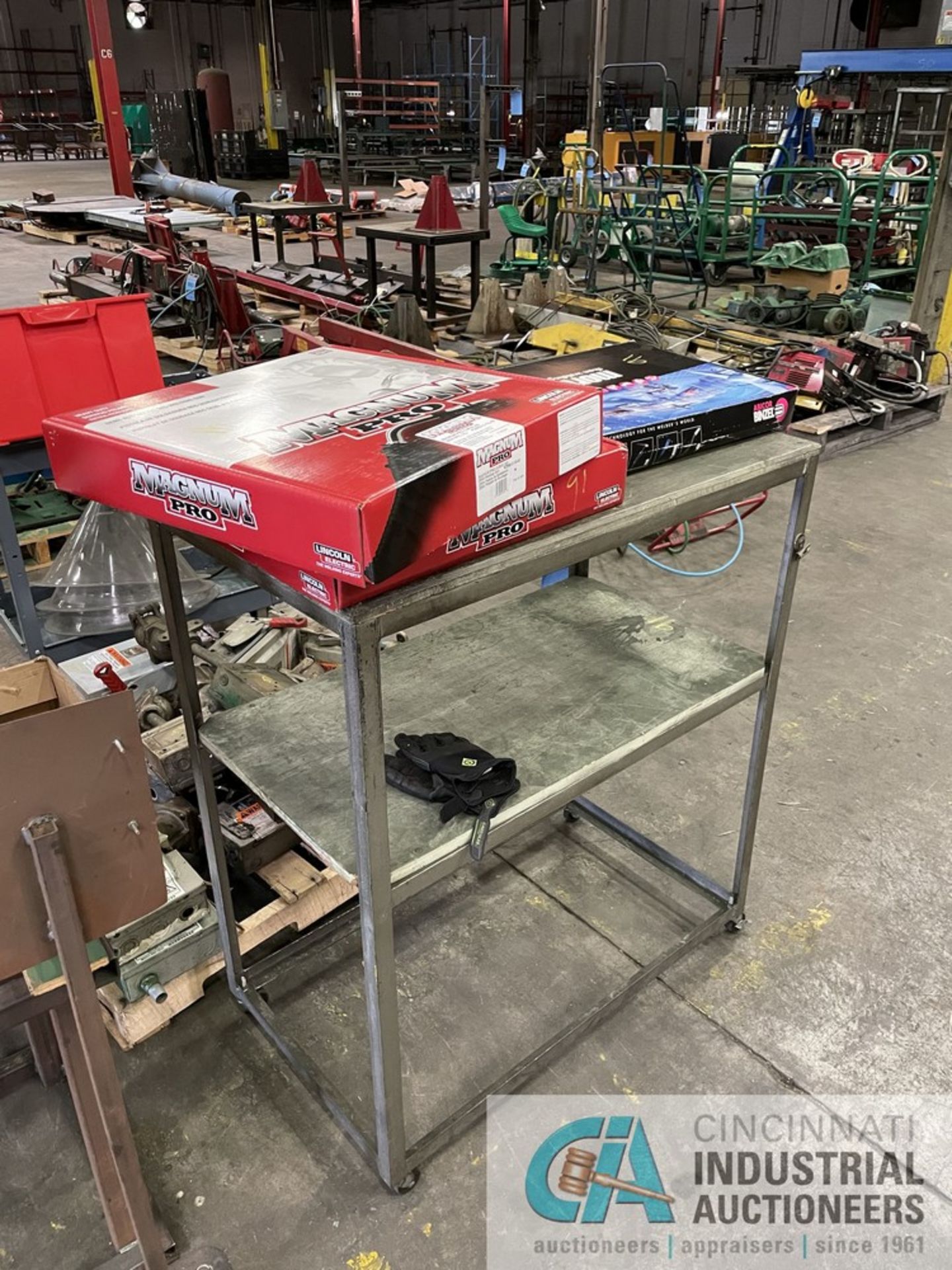 CART WITH (2) MAGNEPRO 700A WELDING GUNS AND (1) ABICOR BINZEL OMEGA 3T 10' WELDING GUN - Image 3 of 8