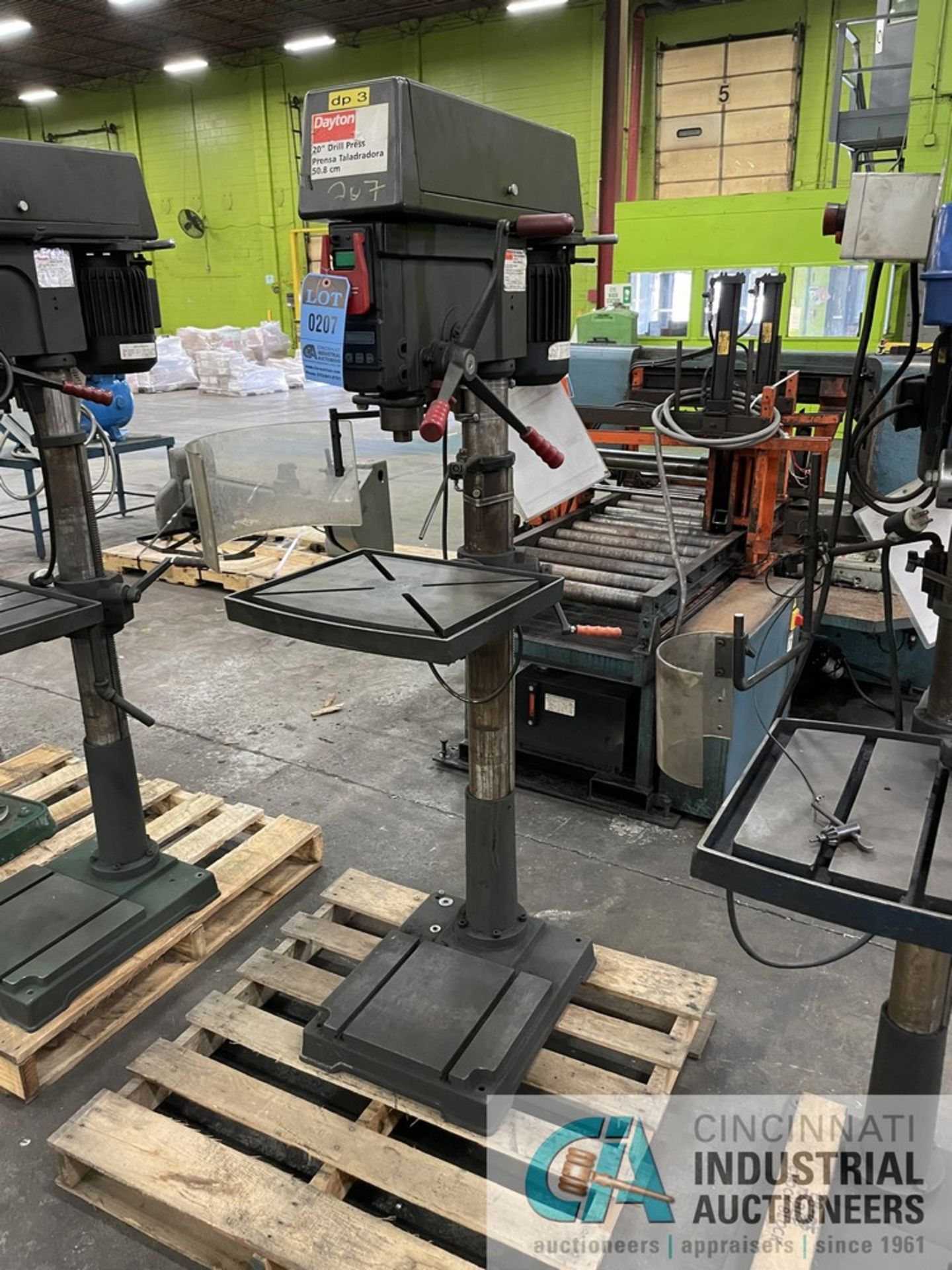 20" DAYTON DRILL PRESS