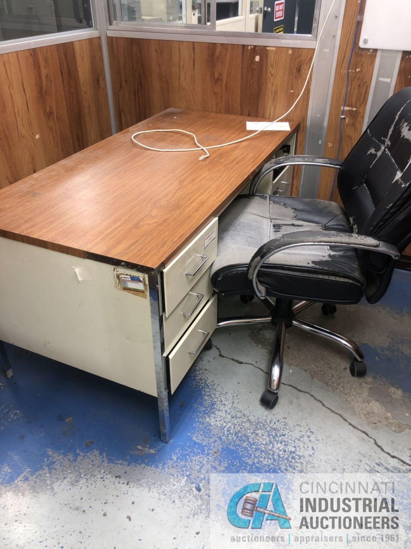 CONTENTS OF OFFICE: SHOP DESK; (2) CHAIRS; TWO DOOR SHELF CABINET; BOOKCASE - Image 5 of 5