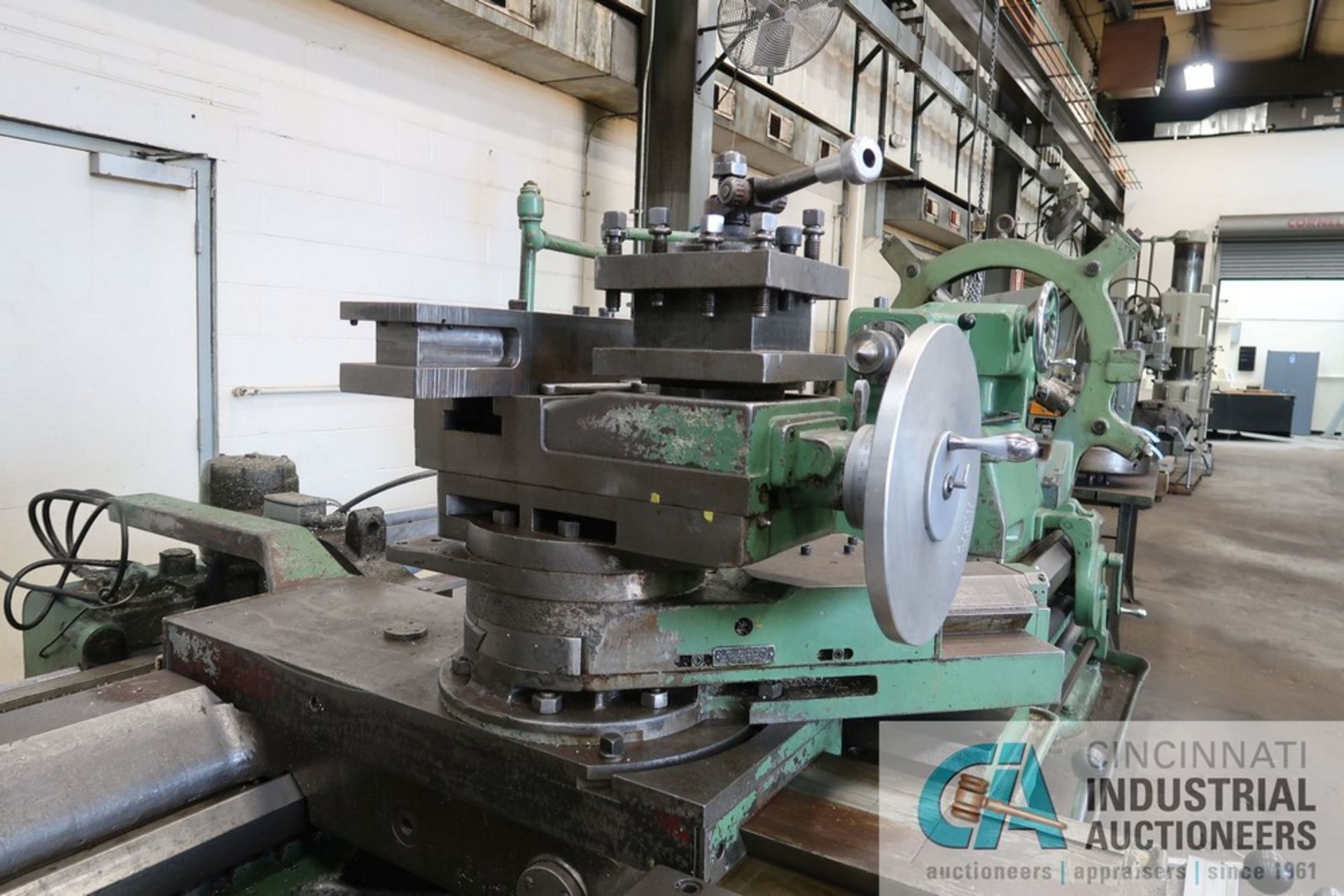 48" X 132" MONARCH GEARED HEAD ENGINE LATHE; S/N 44419 (NEW 9-1986) WITH NEWALL DP700 DRO, 4" THRU - Image 10 of 20