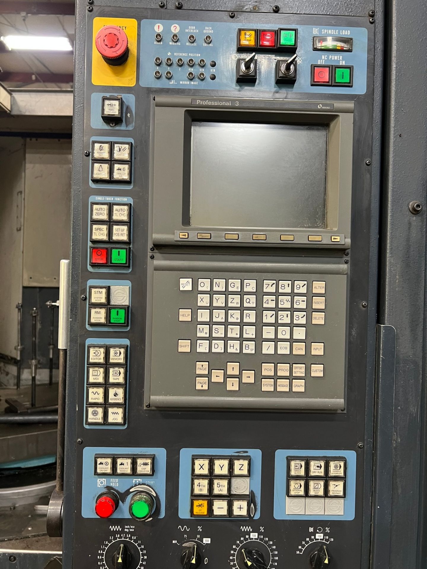 MAKINO MODEL A99 CNC HORIZONTAL MACHINING CENTER; S/N 99, PROFESSIONAL 3 CONTROL, 31.5" X 31.5" - Image 3 of 23