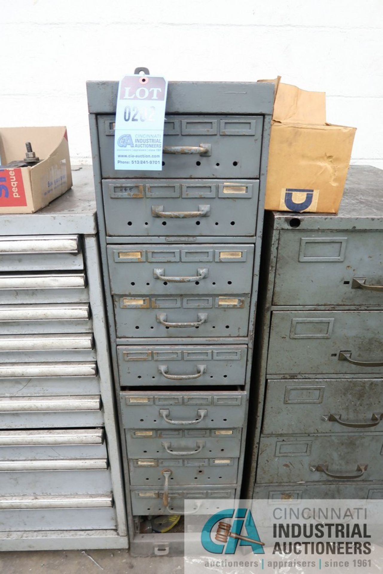 (LOT) MISCELLANEOUS TOOLING WITH NINE DRAWER CABINET