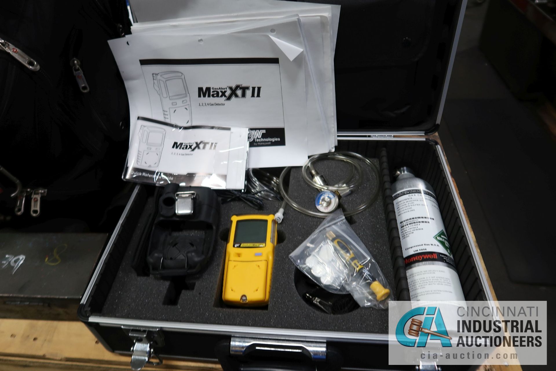 BW TECHNOLOGIES MAX XT II GAS DETECTOR