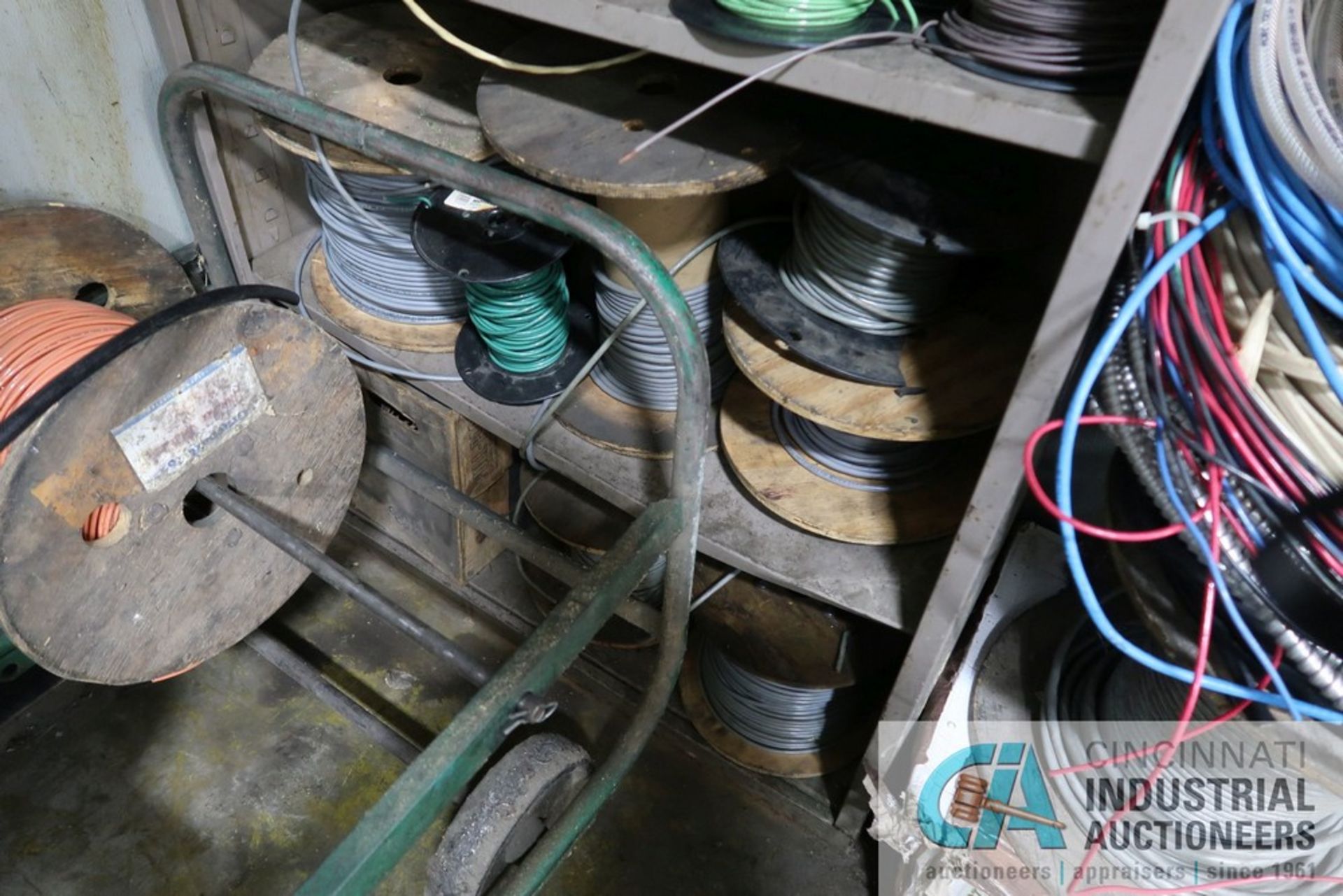 (LOT) MISCELLANEOUS ELECTRICAL WIRE WITH CART AND SHELVING - Image 5 of 5