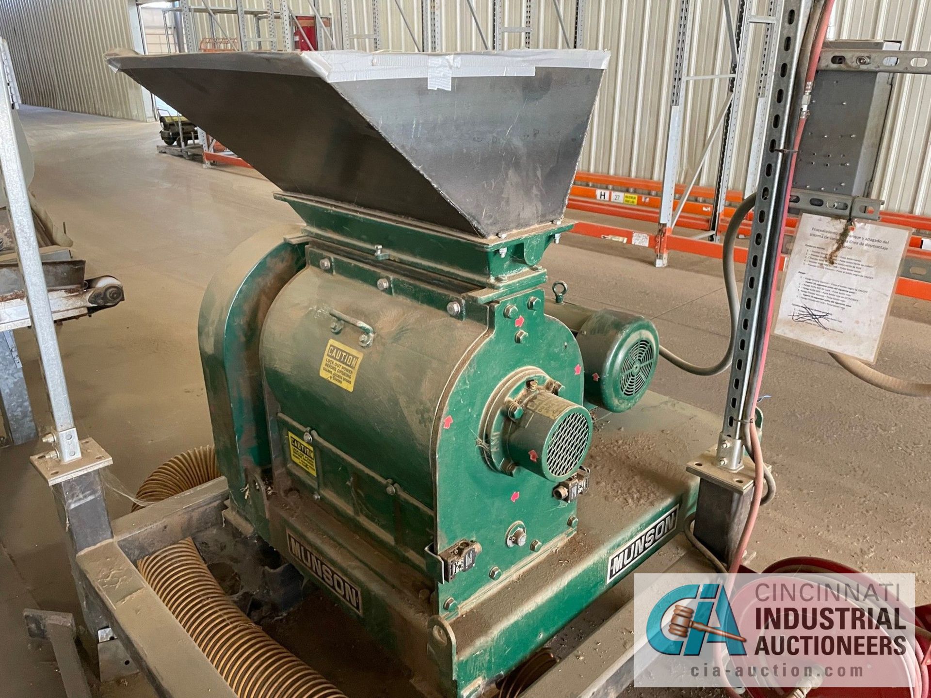 20-HP MUNSON SIZE 4 CUTTER HAMMER MILL; S/N 180897, DURA PULSE V/S DRIVE, DISCONNECT SWITCH, HEAVY - Image 9 of 11