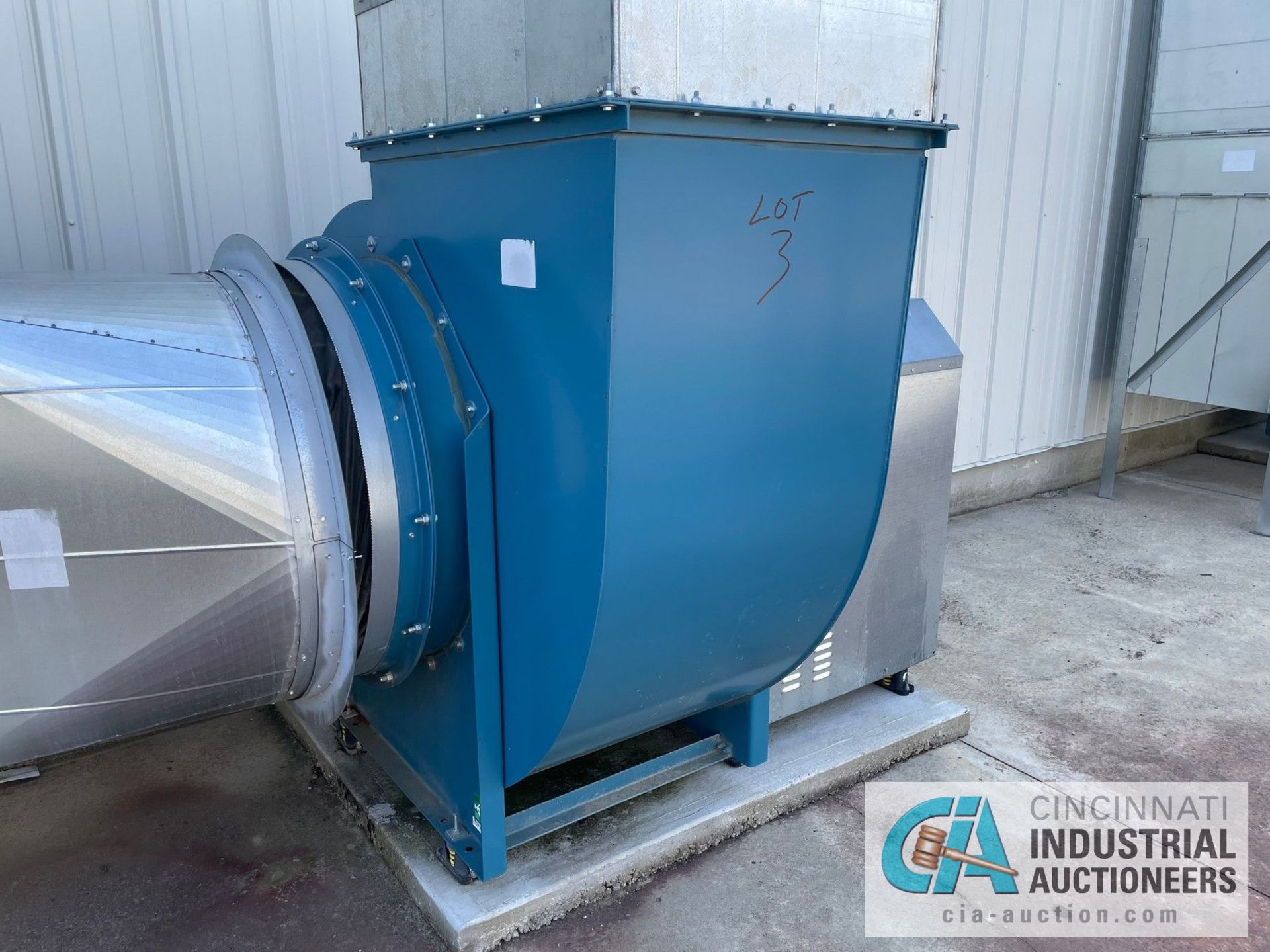 30,000 CFM X 40-HP TCF TWIN CITY FAN BLOWER SYSTEM WITH JOHNSON CONTROLS MODEL AYK-550 V/S DRIVE; - Image 2 of 14