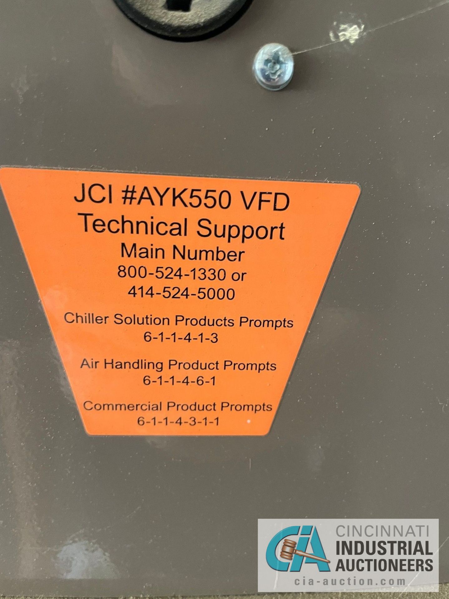 20,000 CFM X 30-HP TCF TWIN CITY FAN BLOWER SYSTEM WITH JOHNSON CONTROLS MODEL AYK-550 V/S DRIVE; - Image 14 of 16