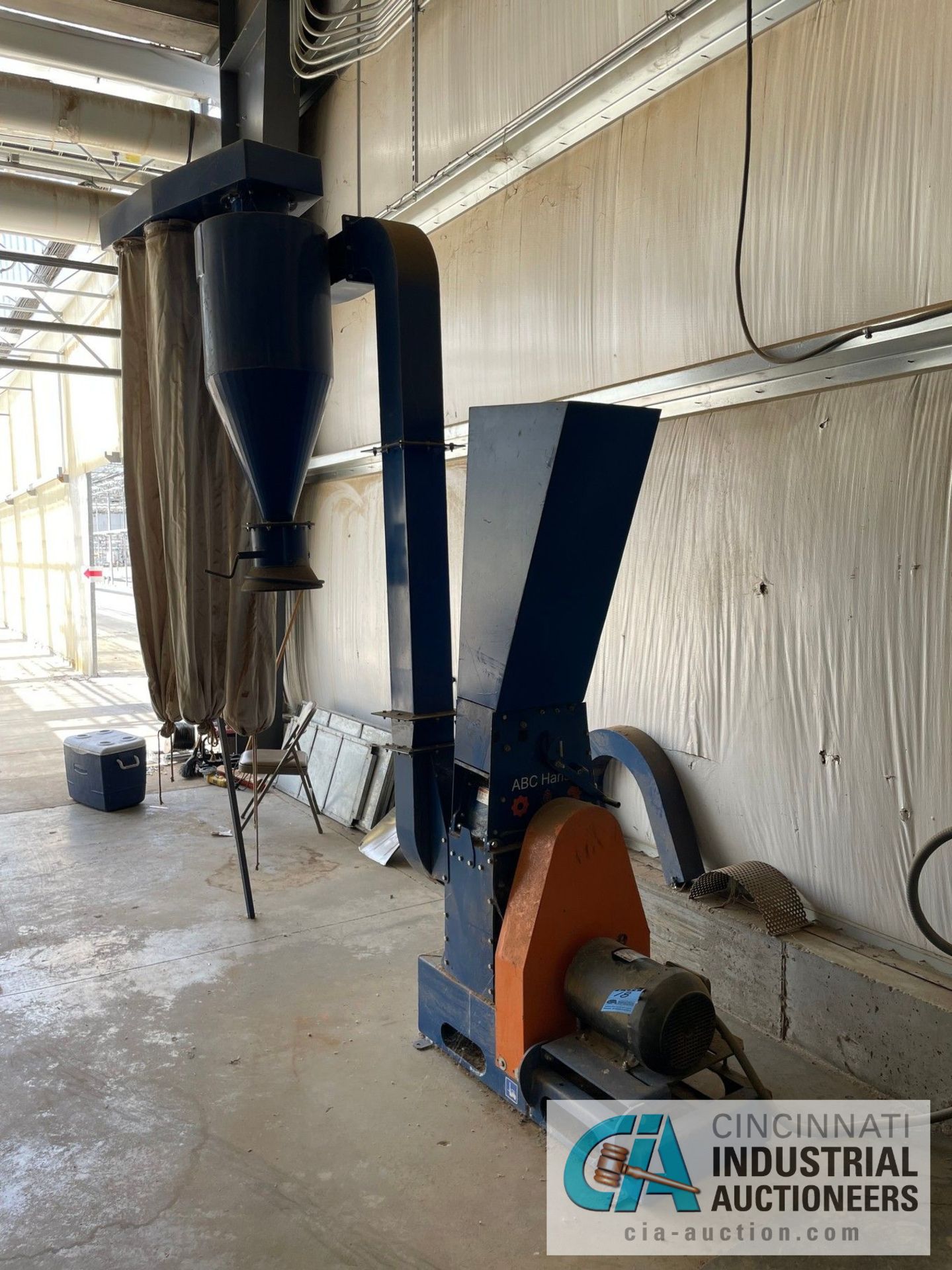 10-HP COLLINS HIPPO SIZE 1 MODEL MH1-F HAMMER MILL WITH CYCLONE DUST COLLECTOR S/N 4387 (NEW 2017) - Image 2 of 11