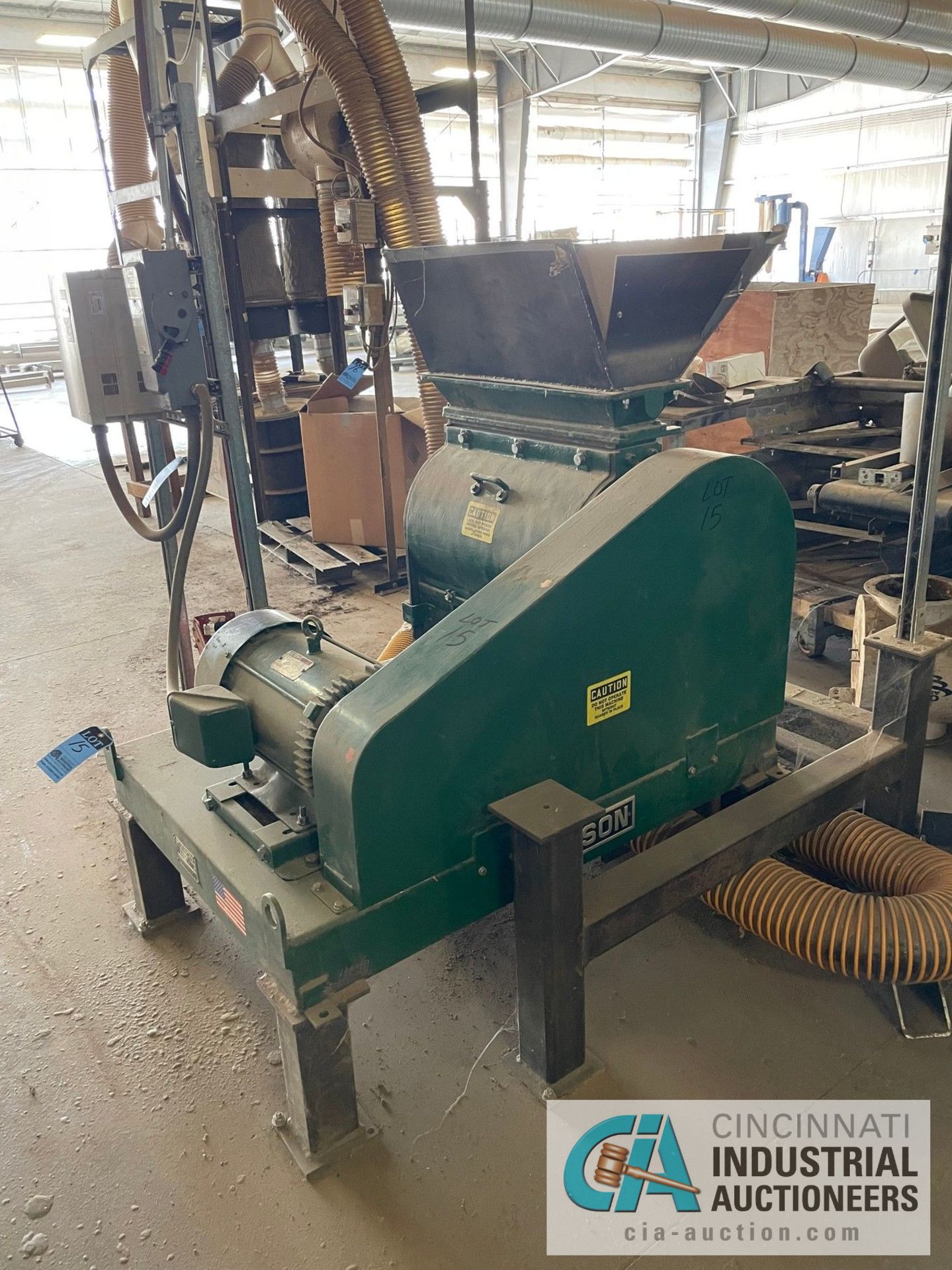 20-HP MUNSON SIZE 4 CUTTER HAMMER MILL; S/N 180897, DURA PULSE V/S DRIVE, DISCONNECT SWITCH, HEAVY - Image 4 of 11