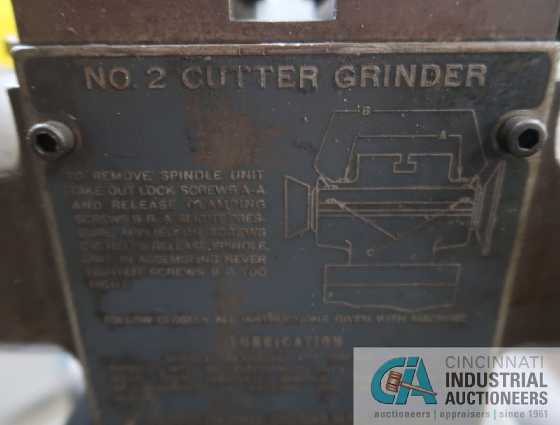 CINCINNATI MODEL NO. 2 UNIVERSAL TOOL GRINDER; S/N 102T1Y-162, WITH ATTACHMENTS AND 5-1/2" X 36" T- - Image 8 of 10