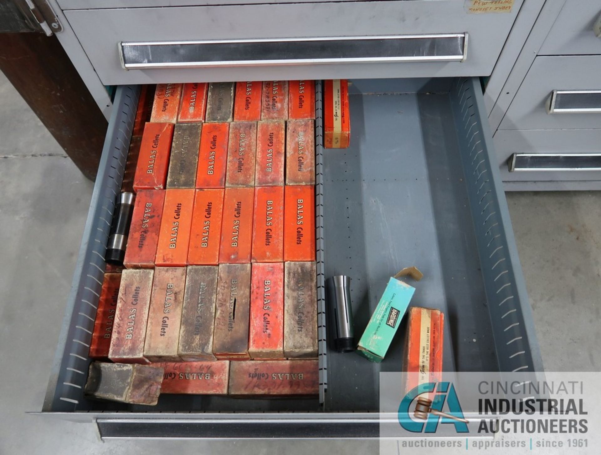 10-DRAWER LISTA TYPE TOOL CABINET AND CONTENTS CONSISTING OF LARGE ASSORTMENT OF COLLETS - Image 10 of 11