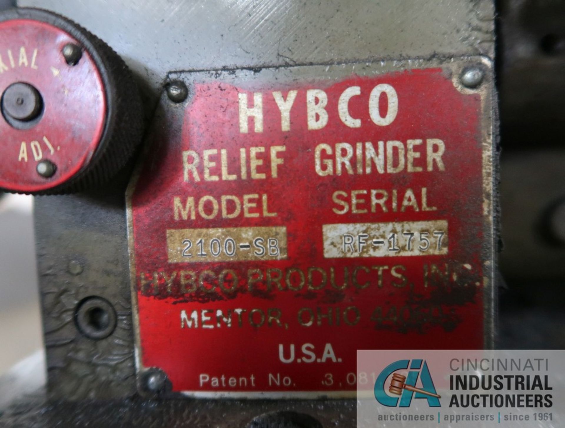 HYBCO MODEL 1900 UNIVERSAL TOOL GRINDER; S/N TG-431I, WITH HYBCO MODEL 2100-SB RELIEF GRINDER, - Image 7 of 11