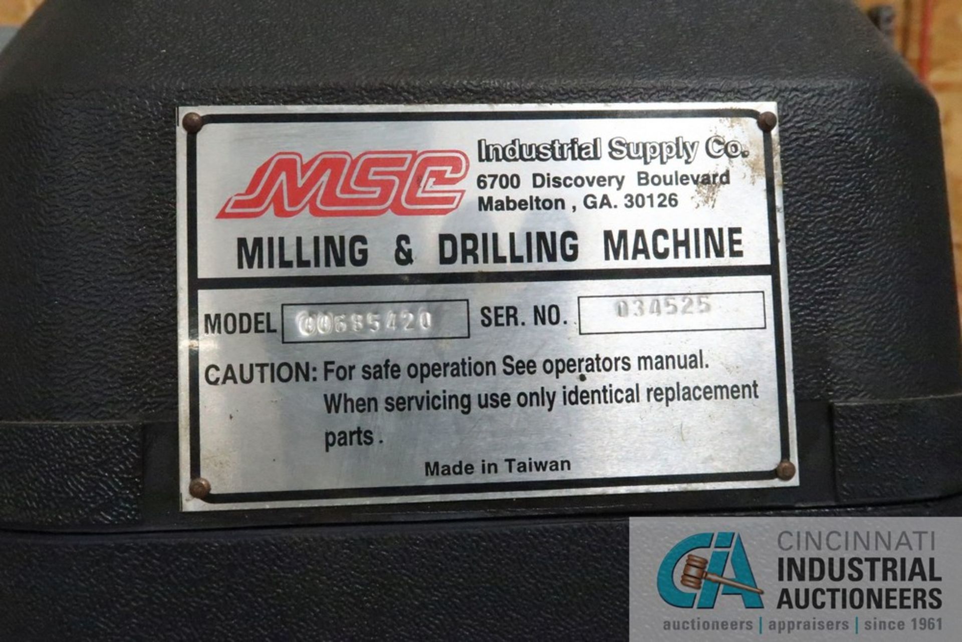 16" MSC MODEL 00685420 VERTICAL MILLING AND DRILLING MACHINE; S/N 035525, 8" X 29" TABLE - Image 4 of 5