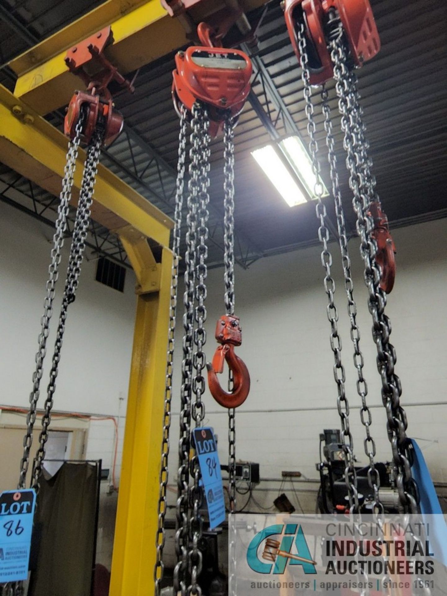 2 TON JET MANUAL CHAIN HOIST - Image 2 of 2