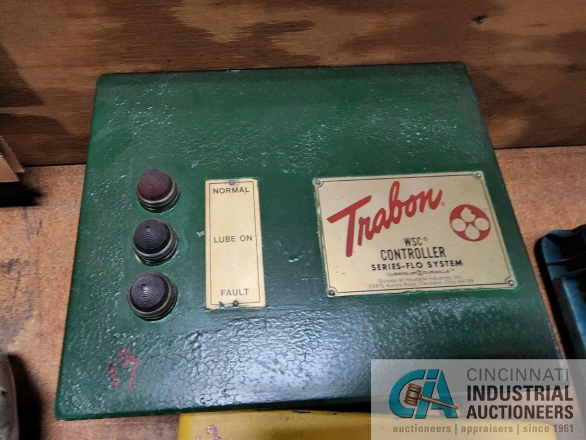 (LOT) HONEYWELL LIGHT CURTAIN CONTROLS & TRABON FLOW CONTROLLER - Image 3 of 3