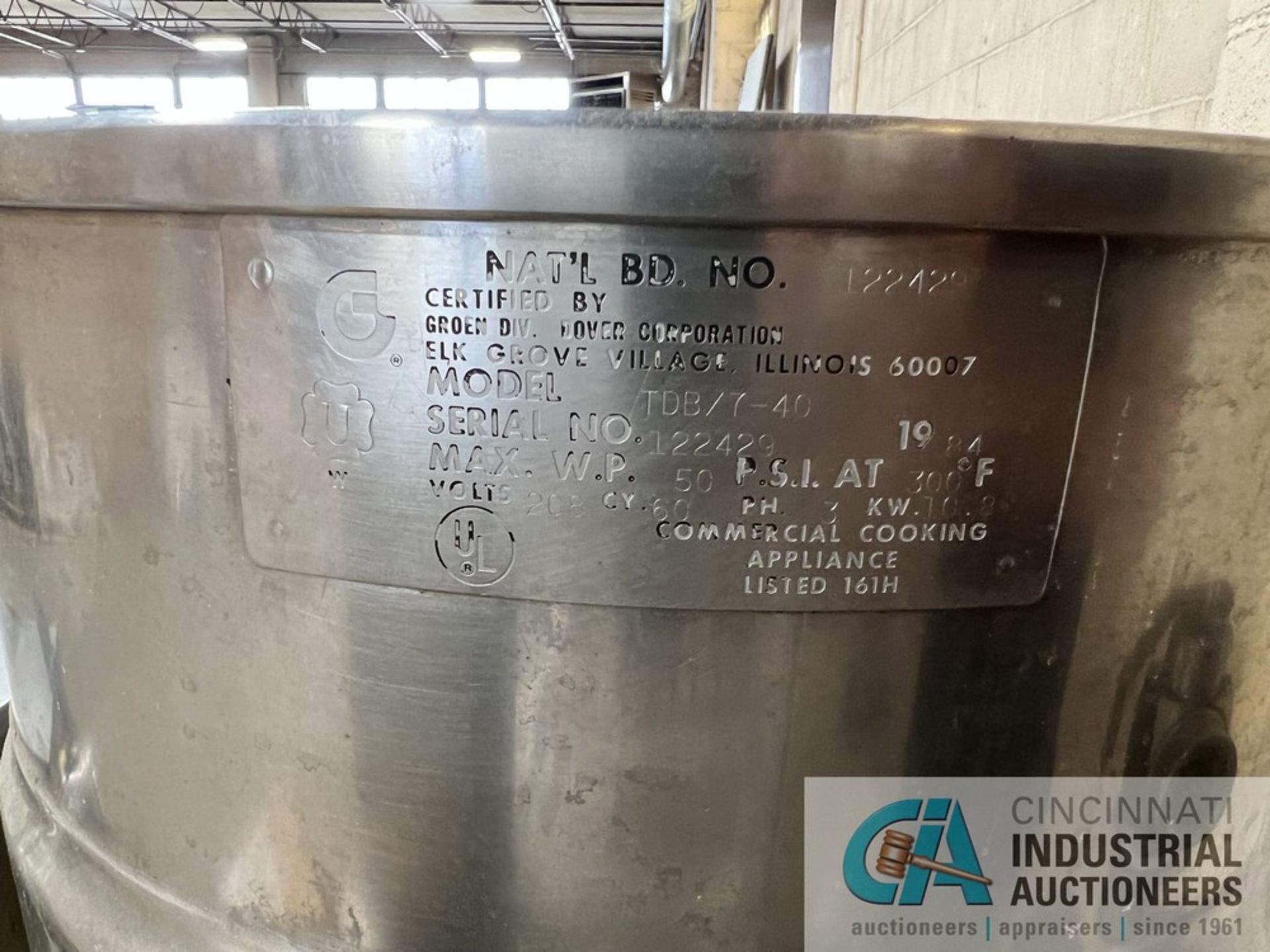 40 QUART GROEN MODEL TDB/7-40 ELECTRIC STEAM JACKETED TILTING KETTLE MIXER; S/N 122429, 250 VOLT - Image 6 of 12