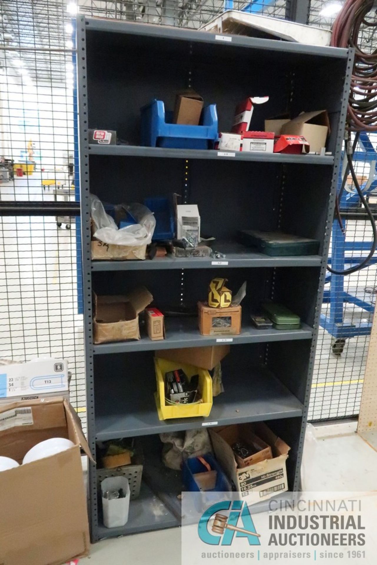 CONTENTS OF MAINTENANCE CRIB INCLUDING BENCHES, CABINETS, SHELVING WITH HARDWARE, LIGHTING, - Image 19 of 19