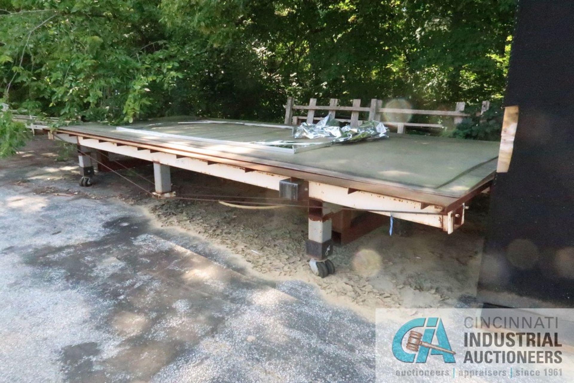 24' LONG X 9' WIDE HD STEEL PORTABLE TABLE