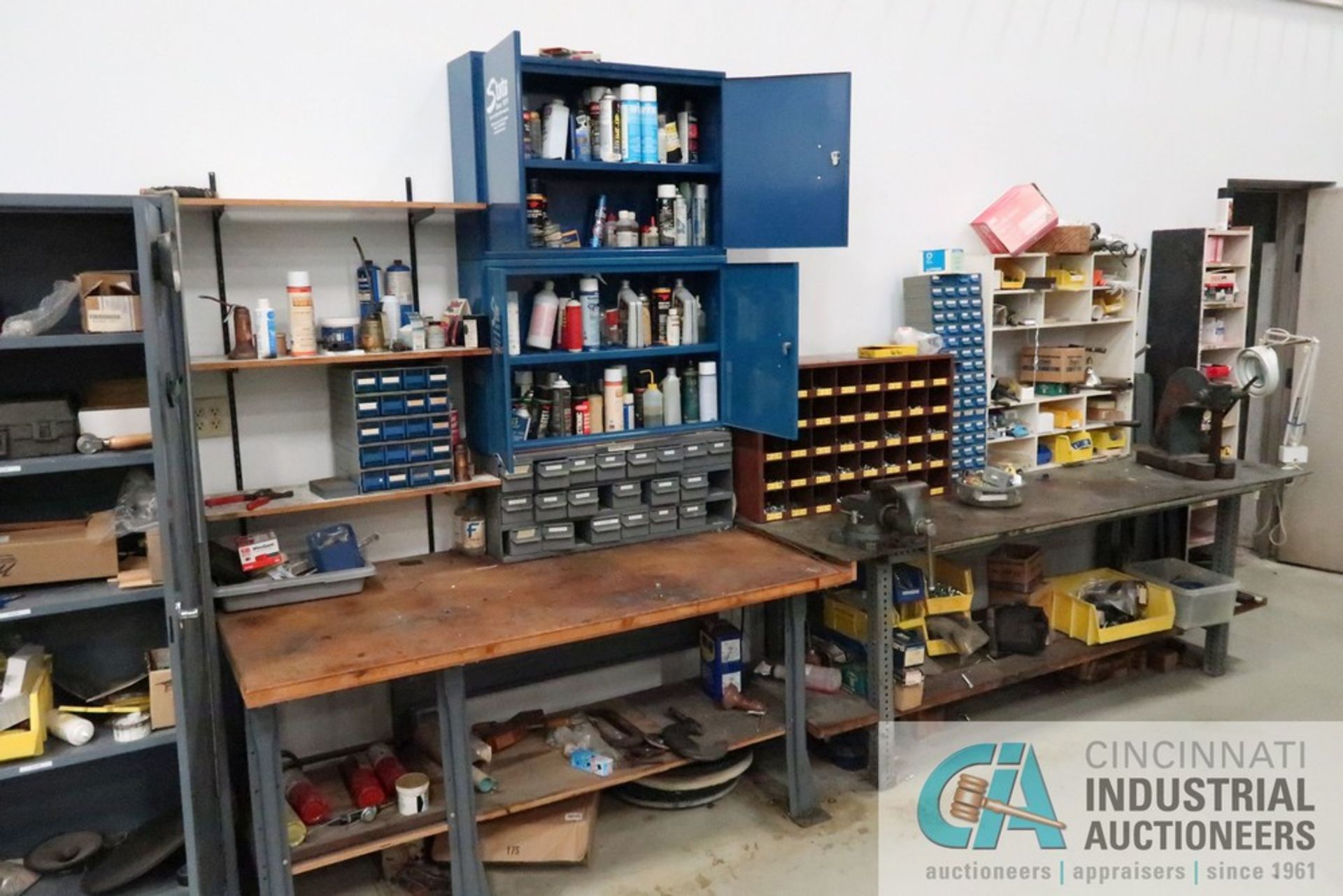 CONTENTS OF MAINTENANCE CRIB INCLUDING BENCHES, CABINETS, SHELVING WITH HARDWARE, LIGHTING, - Image 2 of 19