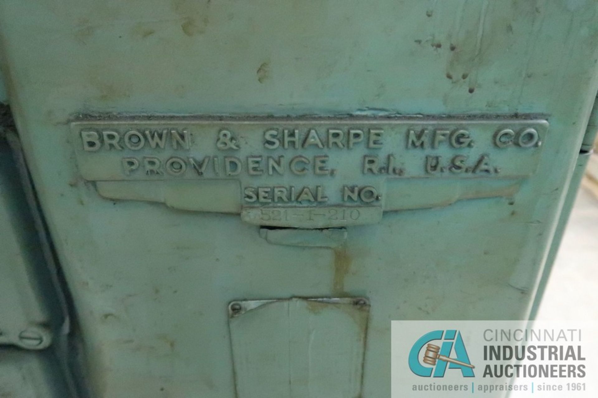 BROWN AND SHARPE NO. 1 UNIVERSAL GRINDER; S/N 521-1-210, FAGOR DRO, 60-600 RPM SPINDLE SPEED, PG - Image 12 of 13