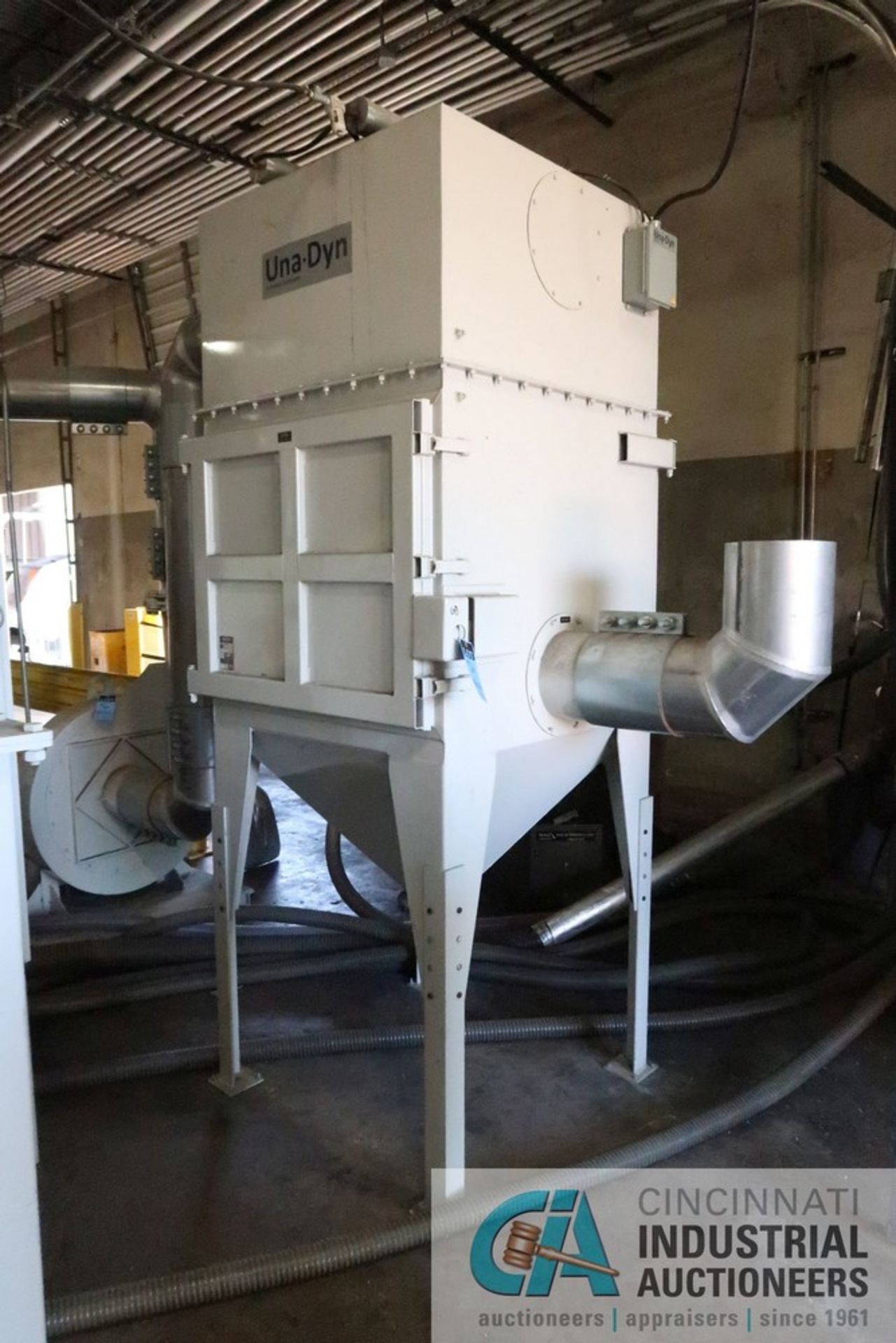 UNA-DYN BLENDING SYSTEM CONSISTING OF UNA-DYN MODEL OMNI IV-WB THREE COMPONENT BLENDER; S/N - Image 19 of 31