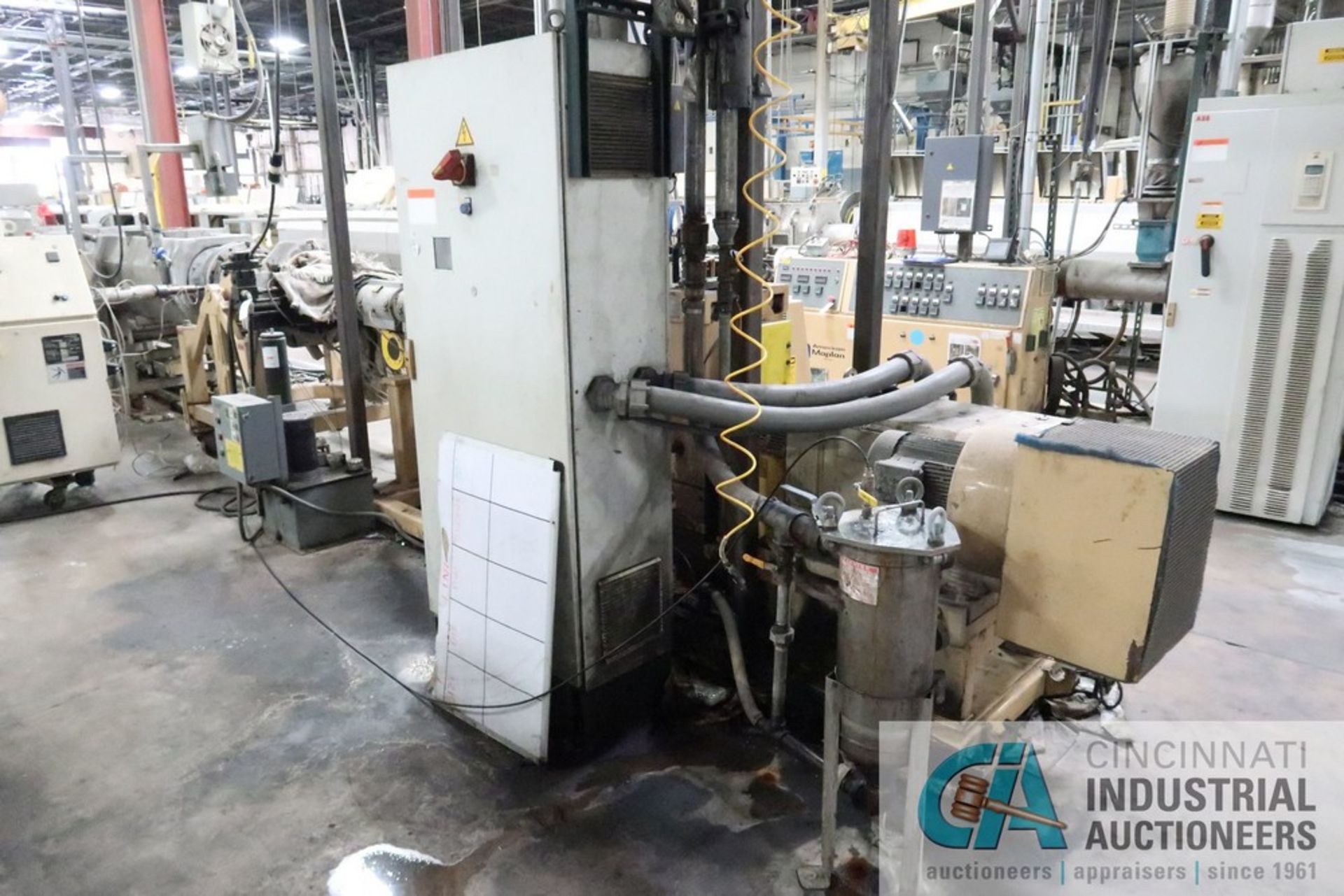 60 MM AMERICAN MAPLAN MODEL AM-B60-BOM-013 EXTRUDER; S/N 168221, 225 HP MOTOR, VARIABLE SPEED DRIVE, - Image 4 of 17