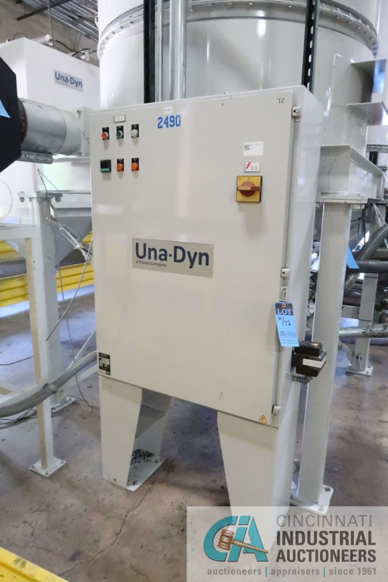 UNA-DYN BLENDING SYSTEM CONSISTING OF UNA-DYN MODEL OMNI IV-WB THREE COMPONENT BLENDER; S/N - Image 12 of 37