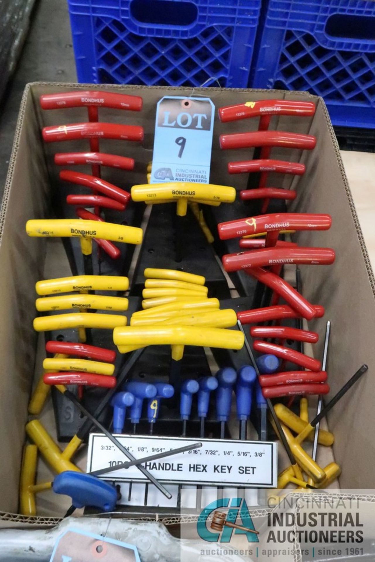 (LOT) T-WRENCHES