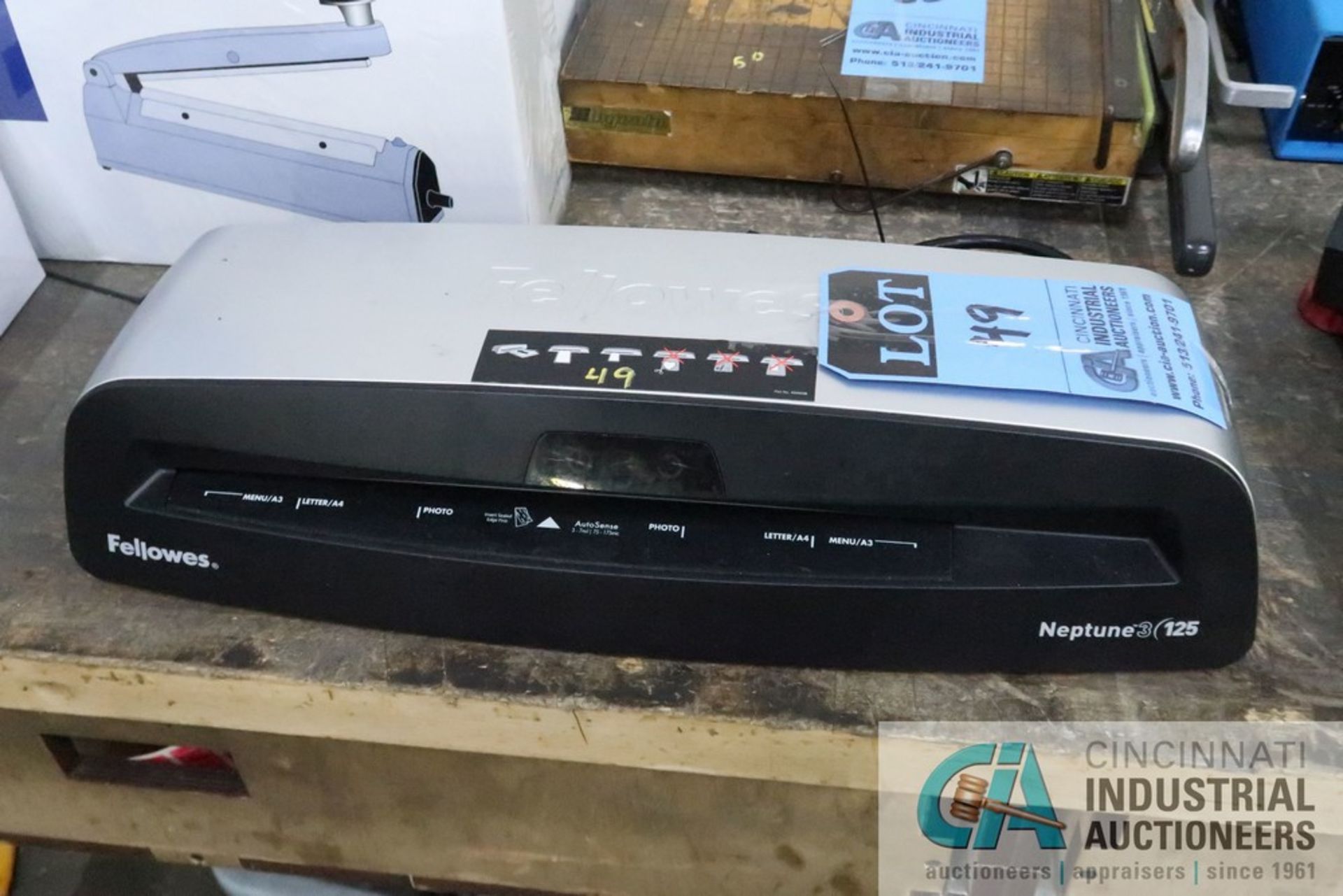 FELLOWES NEPTUNE 3 HOT / COLD LAMINATOR