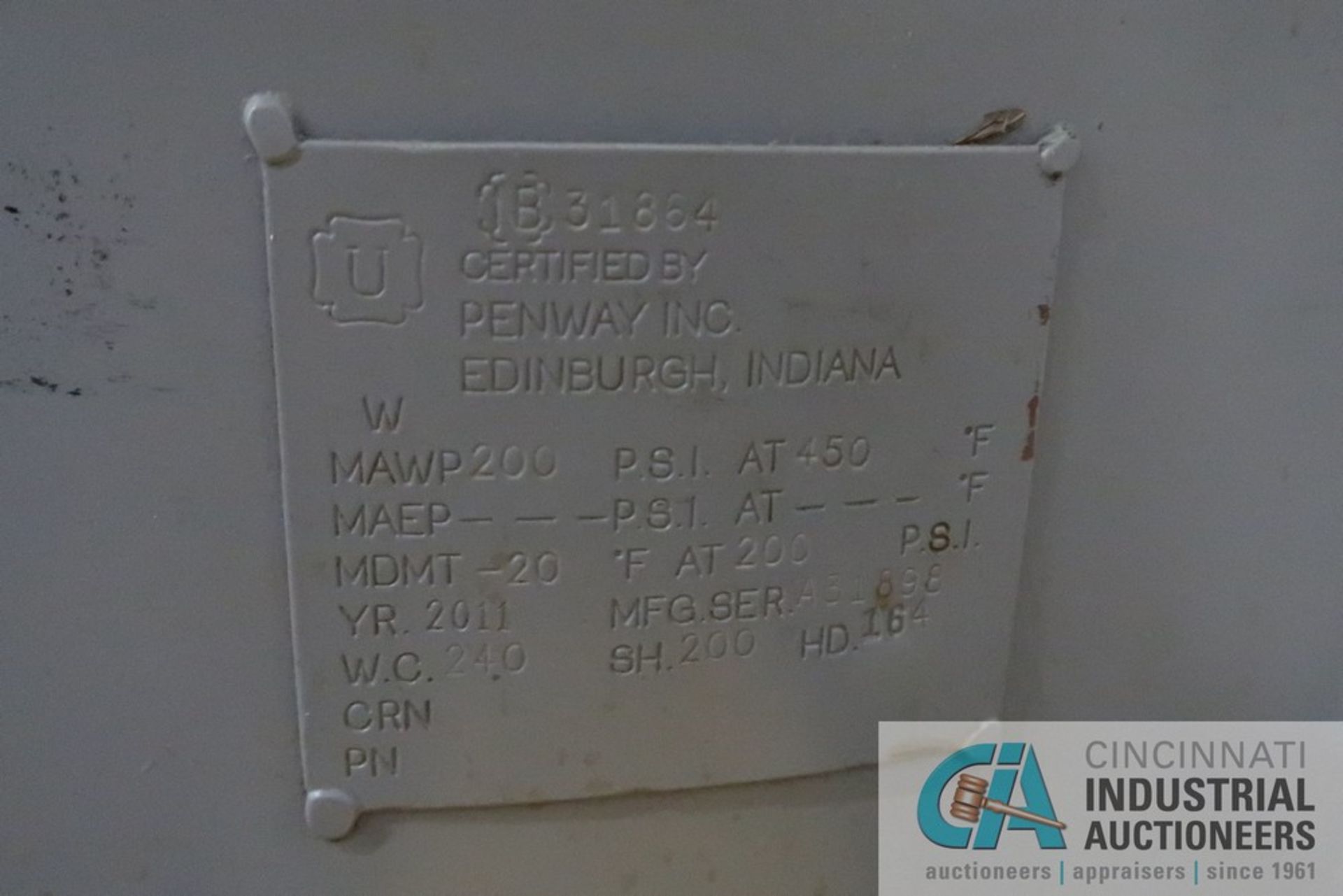 200 GALLON AIR RECEIVING TANK **Loading Fee Due the "ERRA" Pedowitz Machinery Movers, Inc. is $150. - Image 2 of 2