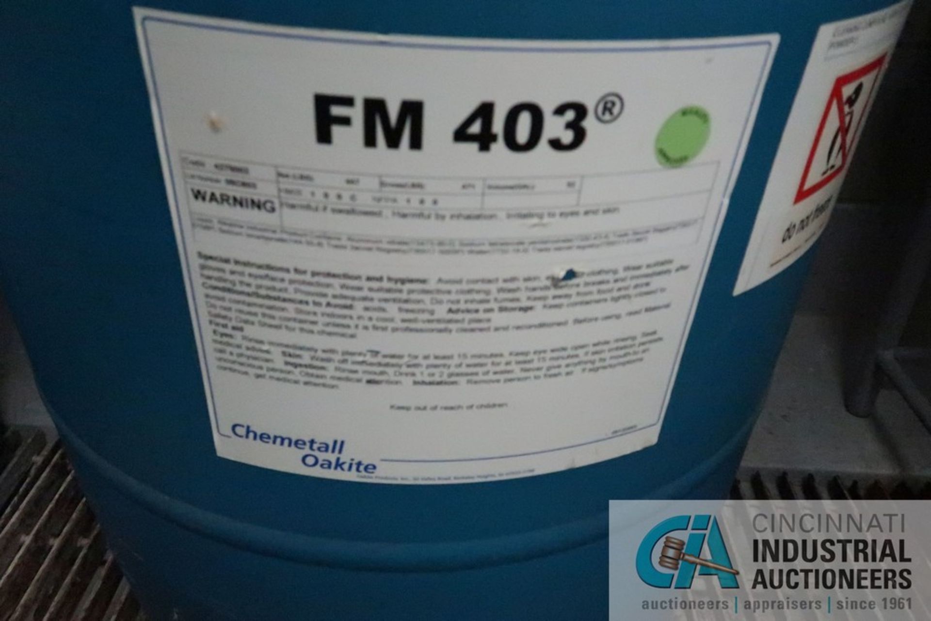 55 GALLON DRUM CHEMETALL OAKITE FM403 LIQUID BURNISHING MATERIAL (NEW SEALED) - Image 2 of 2