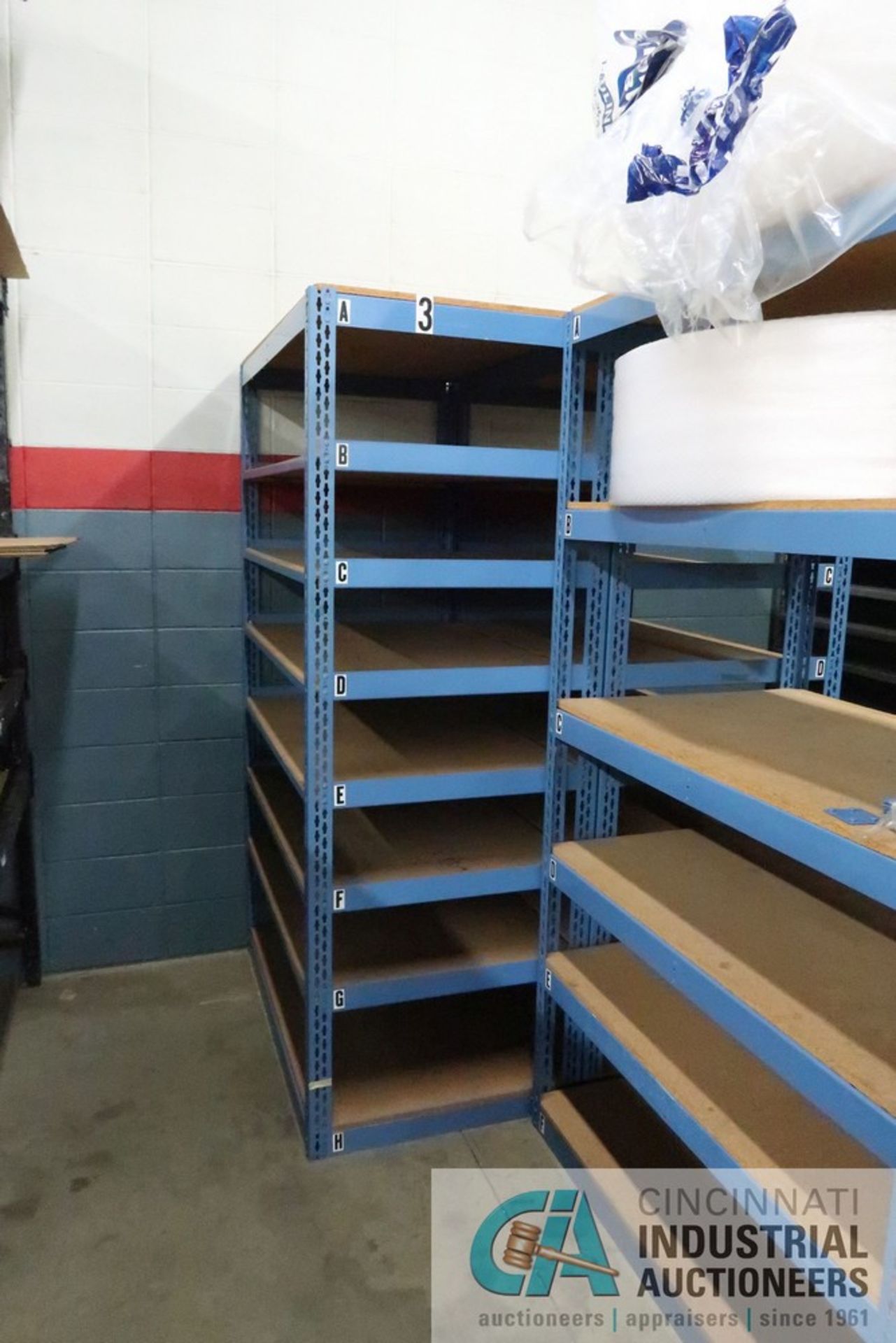 (LOT) MISCELLANEOUS STEEL SHELVES TO 48" X 30" X 84" (9-UNITS) - Image 3 of 4