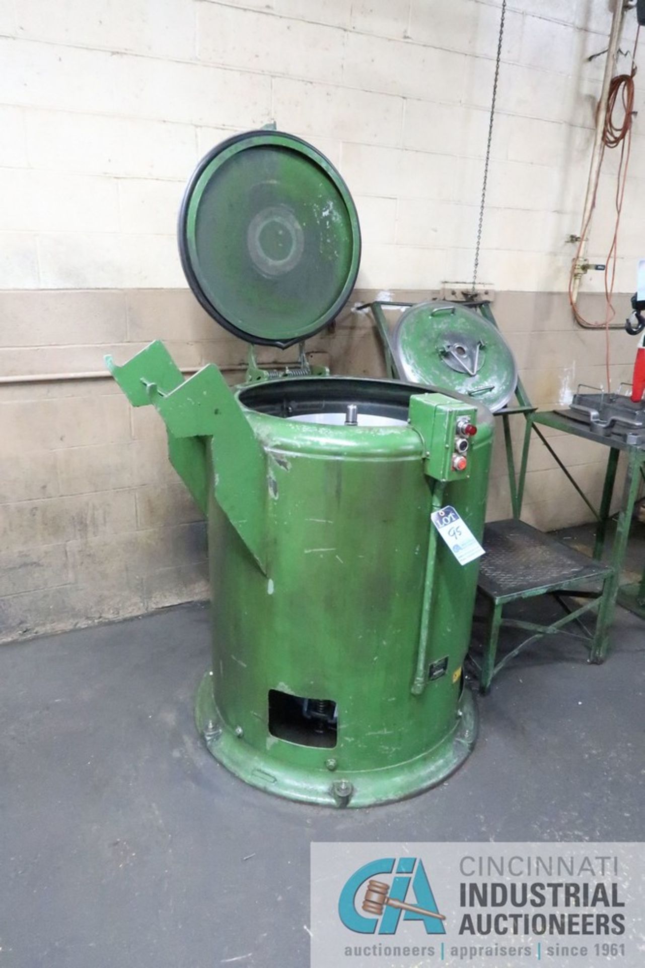 22" DIAMETER BARRETT CENTRIFUGE