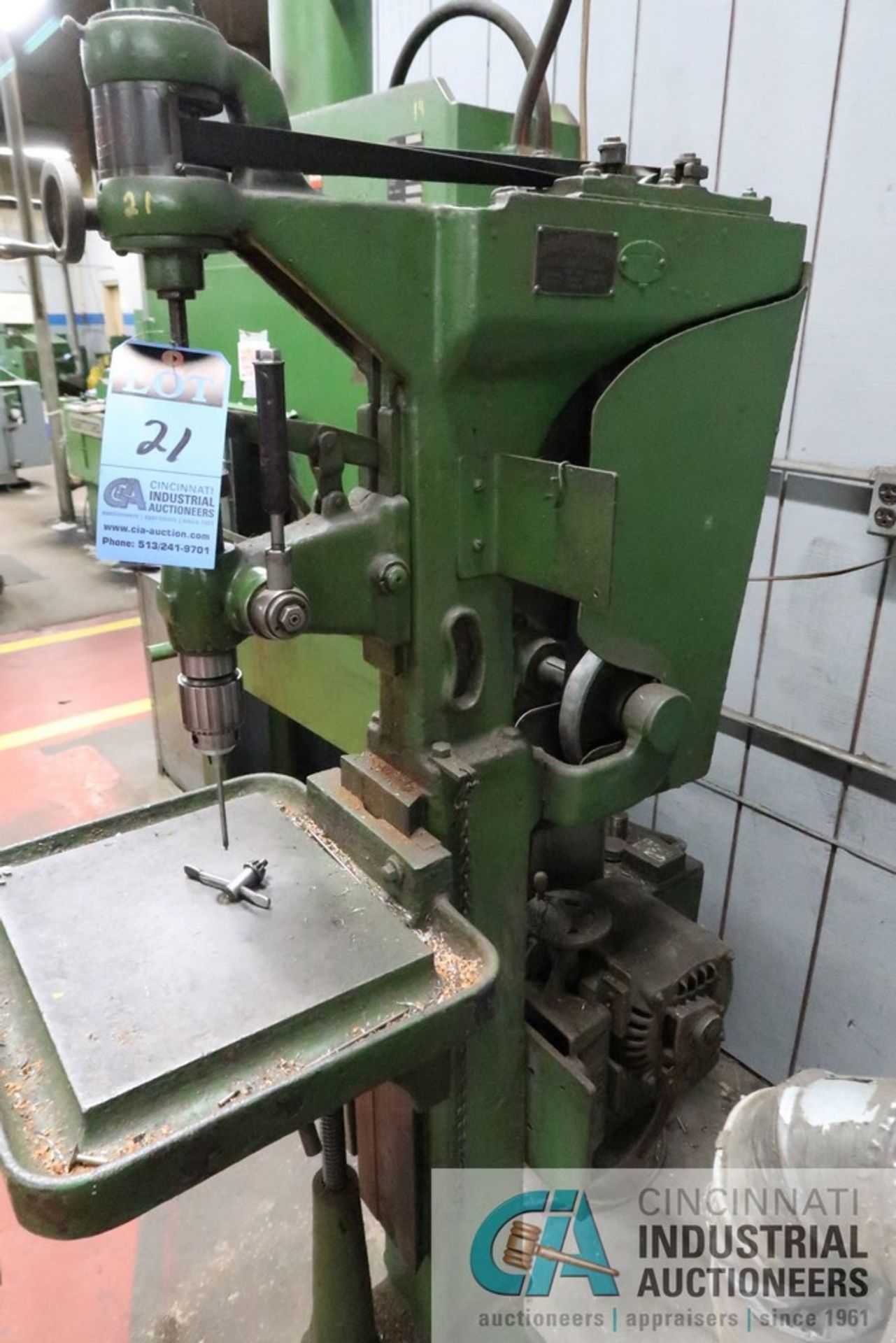 14" / SIZE 1/2 AVEY SINGLE SPINDLE FLOOR DRILL - Image 5 of 5