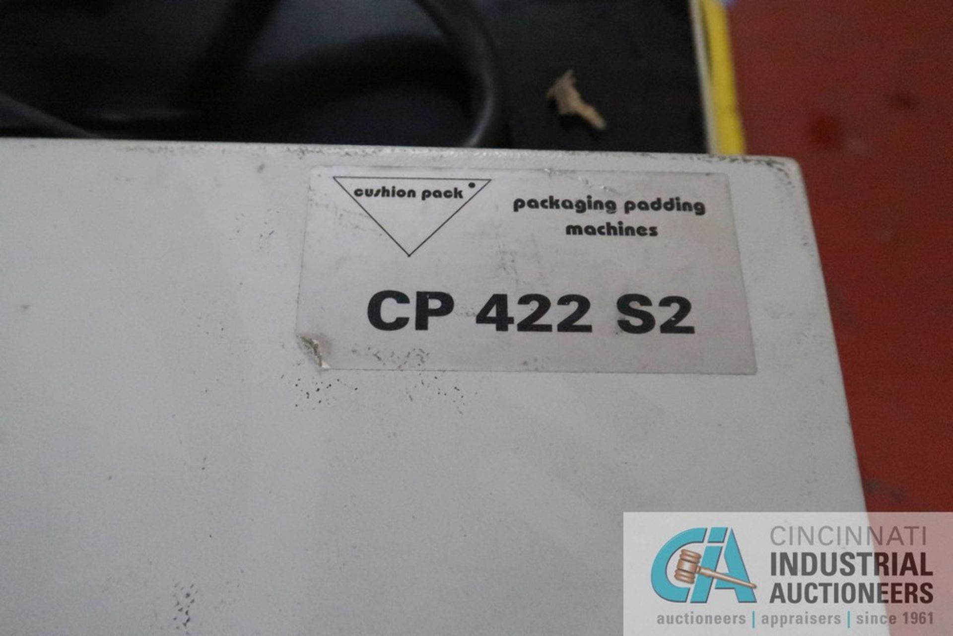 16" WIDE CUSHION PACK CP422 PAPER SHREDDER - Image 3 of 5