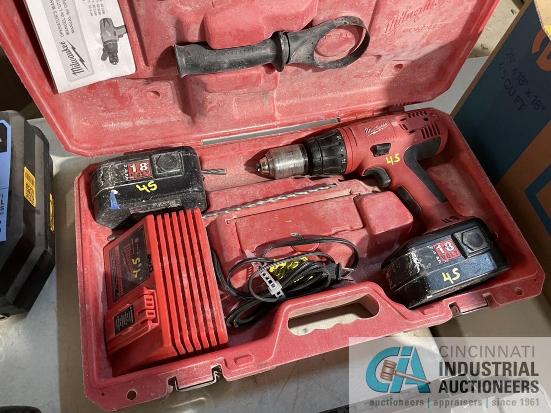 1/2" / 18 VOLT MILWAUKEE CORDLESS DRILL / DRIVER WITH CHARGER AND BATTERIES