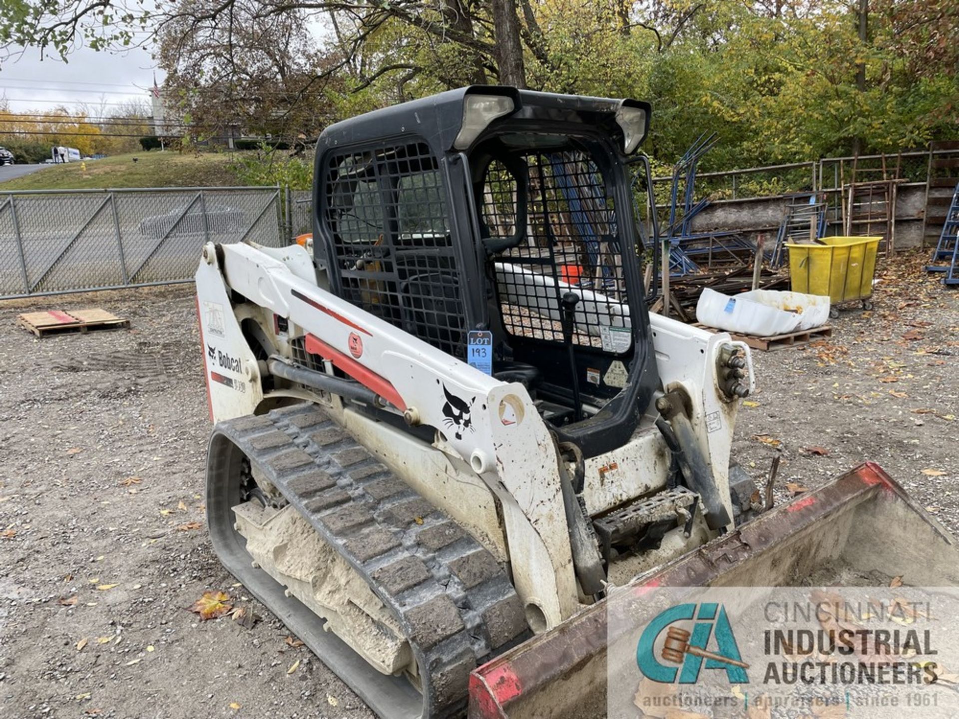 2016 BOBCAT MODEL T550 COMPACT SKID STEER TRACK LOADER; ID # AJ2V15926, 1,218 HOURS SHOWING, 80" - Image 6 of 9