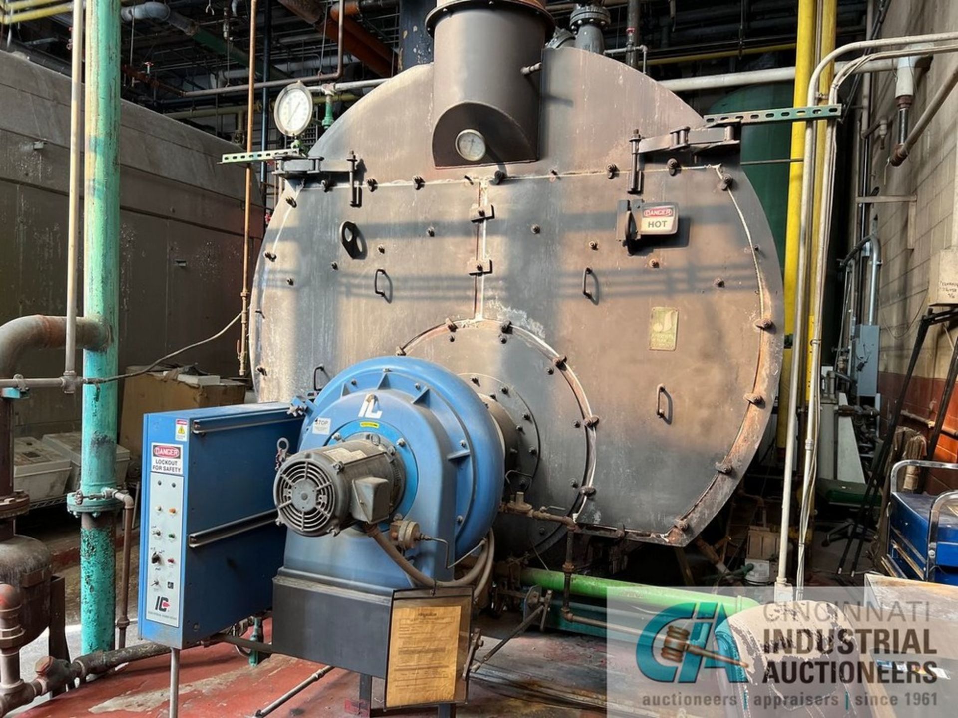 250 HP JOHNSTON FOUR PASS NATURAL GAS FIRED BOILER; S/N 10465-01 W/ INDUSTRIAL COMBUSTION(NEW 2005) - Image 3 of 9