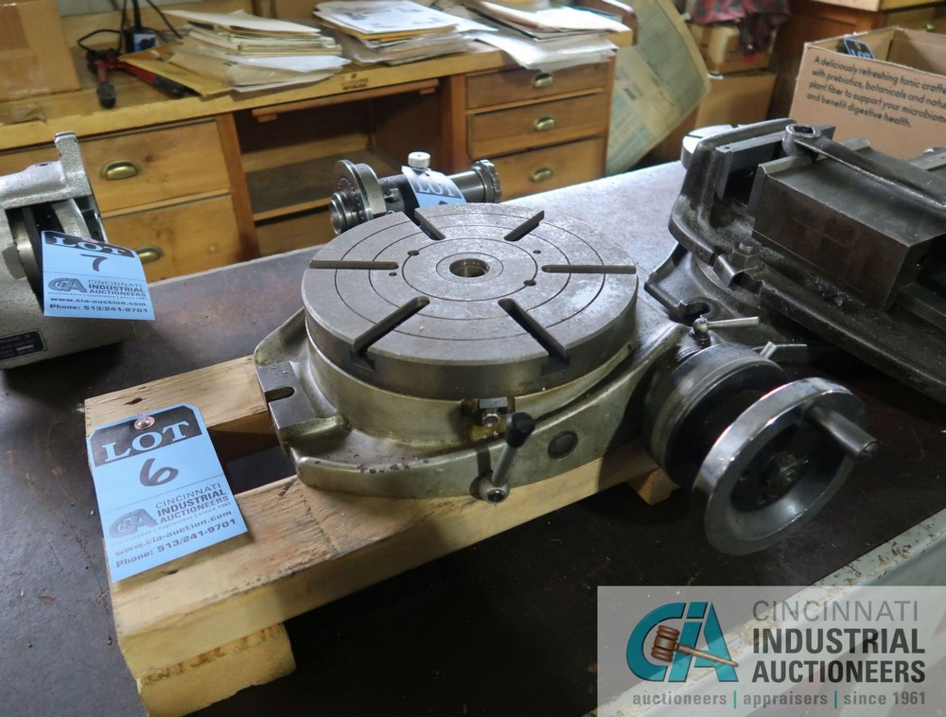 10" MODEL TS250A ROTARY TABLE